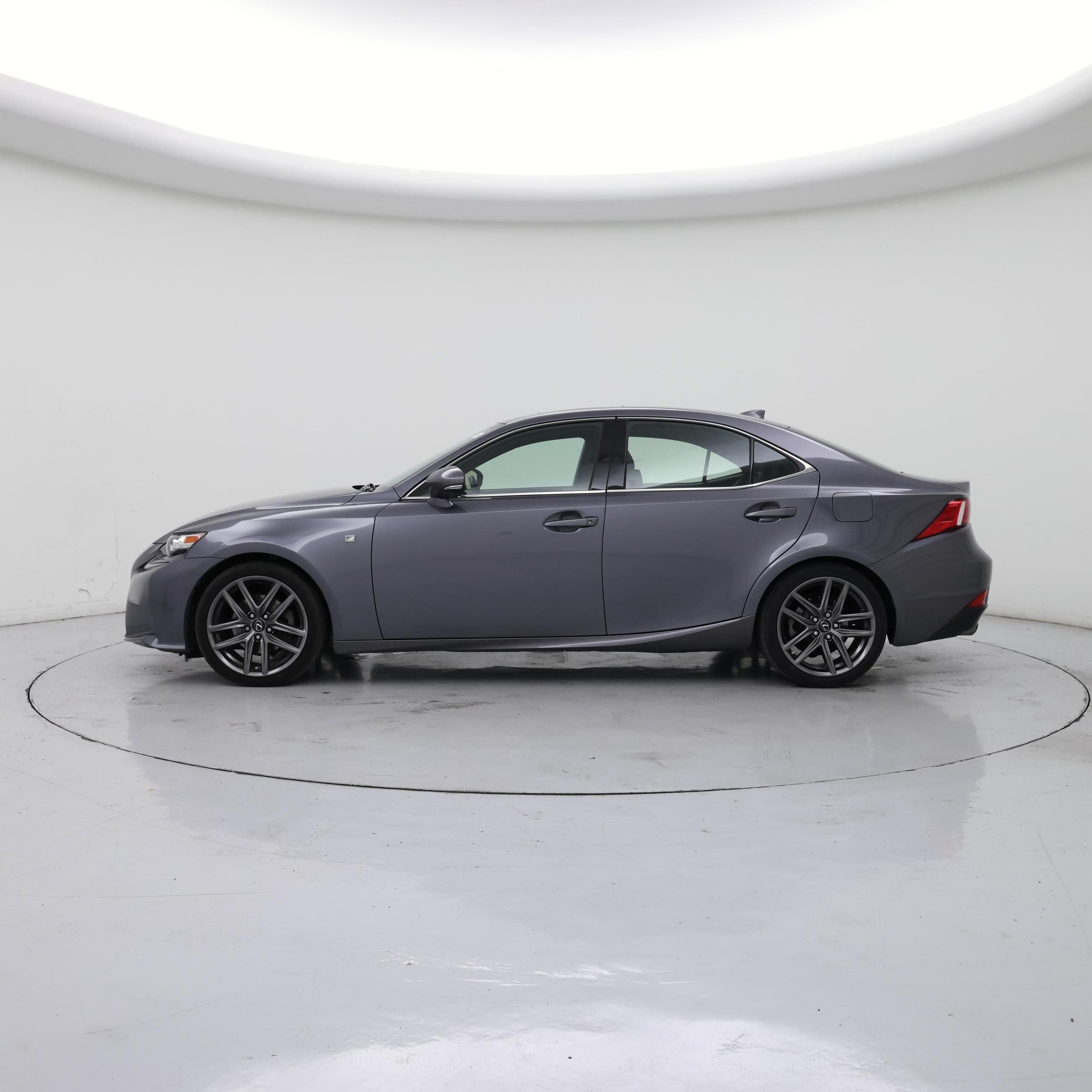 Thumbnail: 2015 Lexus IS - 3