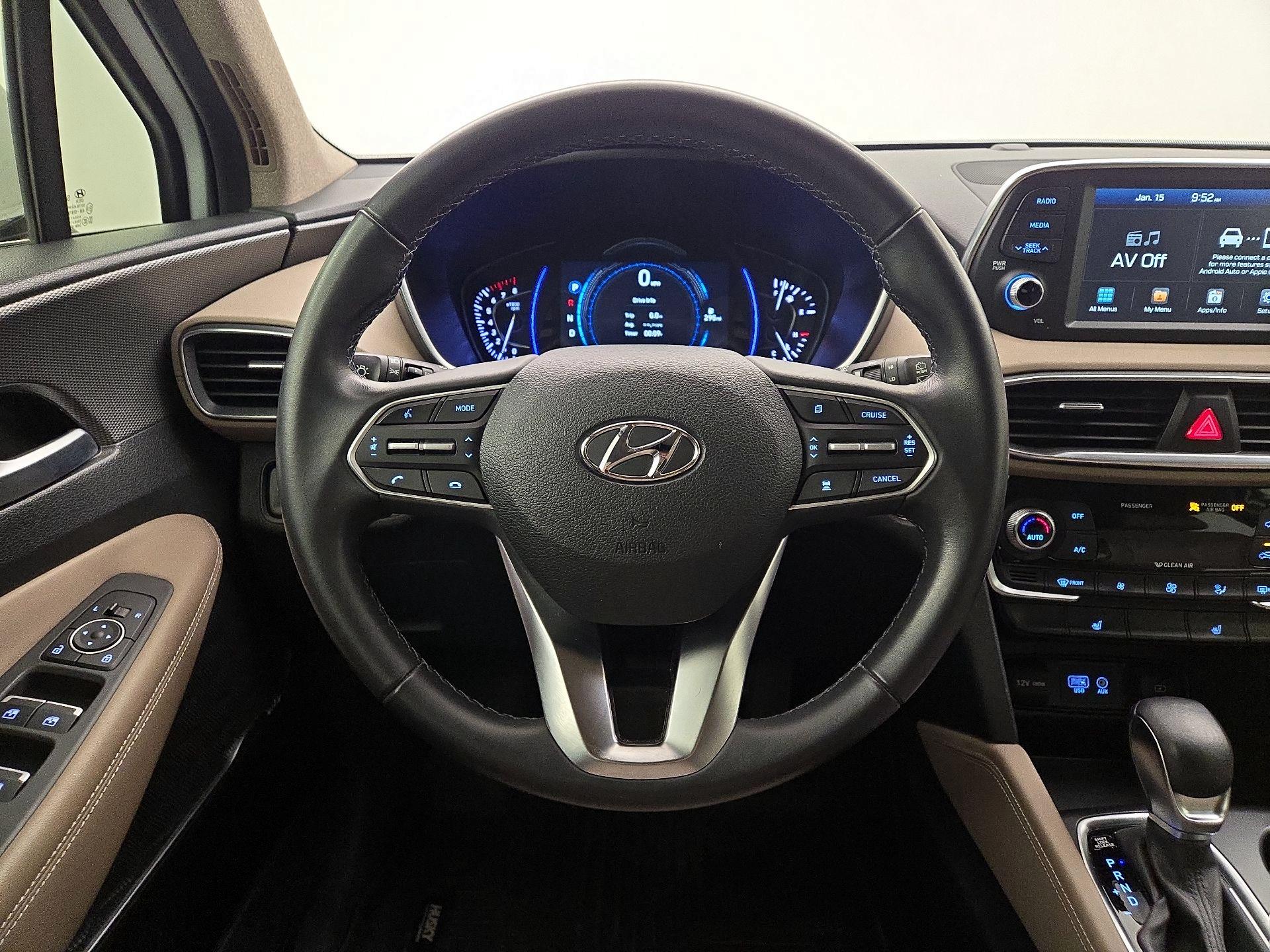 Thumbnail: 2019 Hyundai Santa Fe - 10