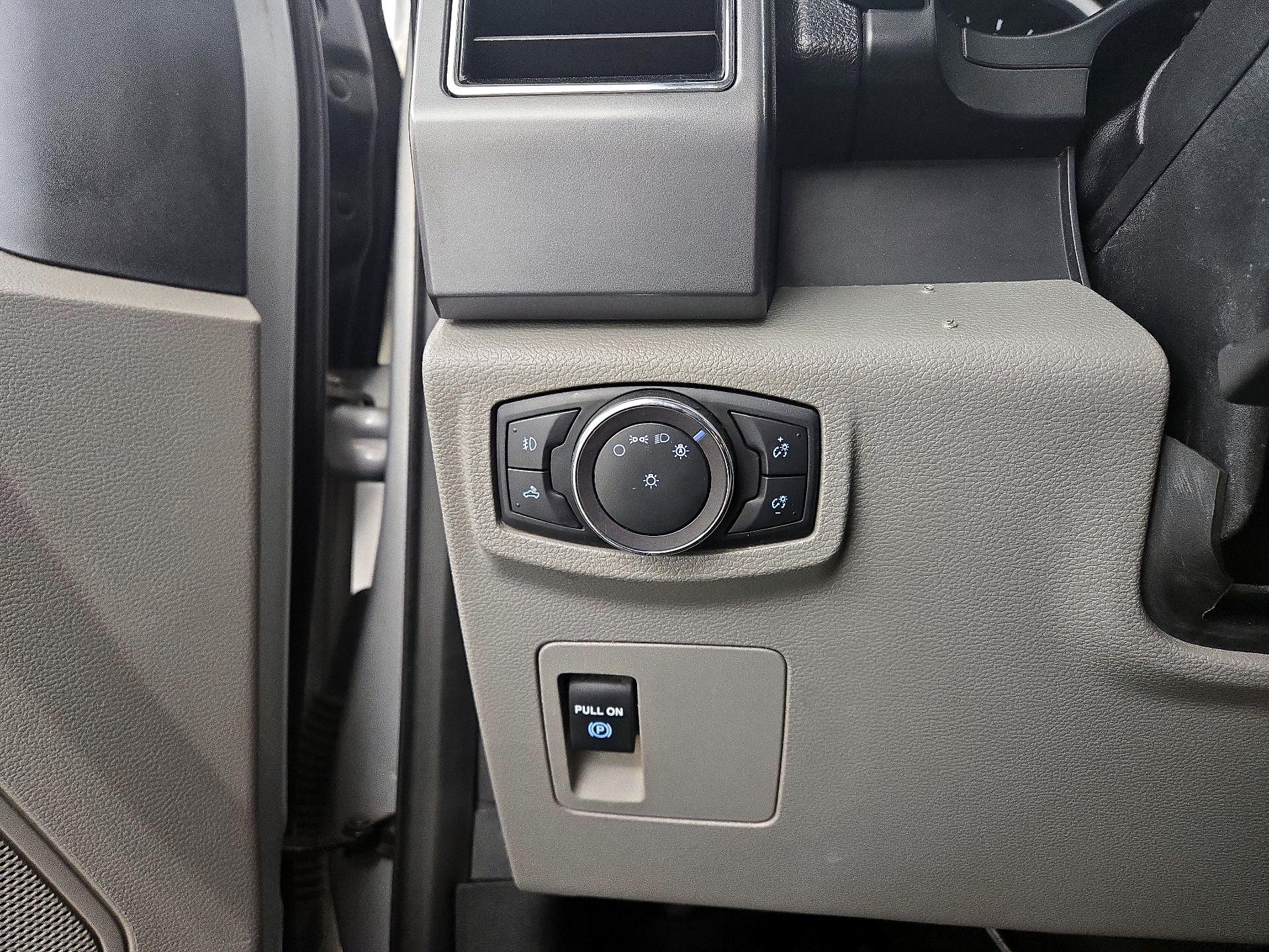 Thumbnail: 2019 Ford F-150 - 13