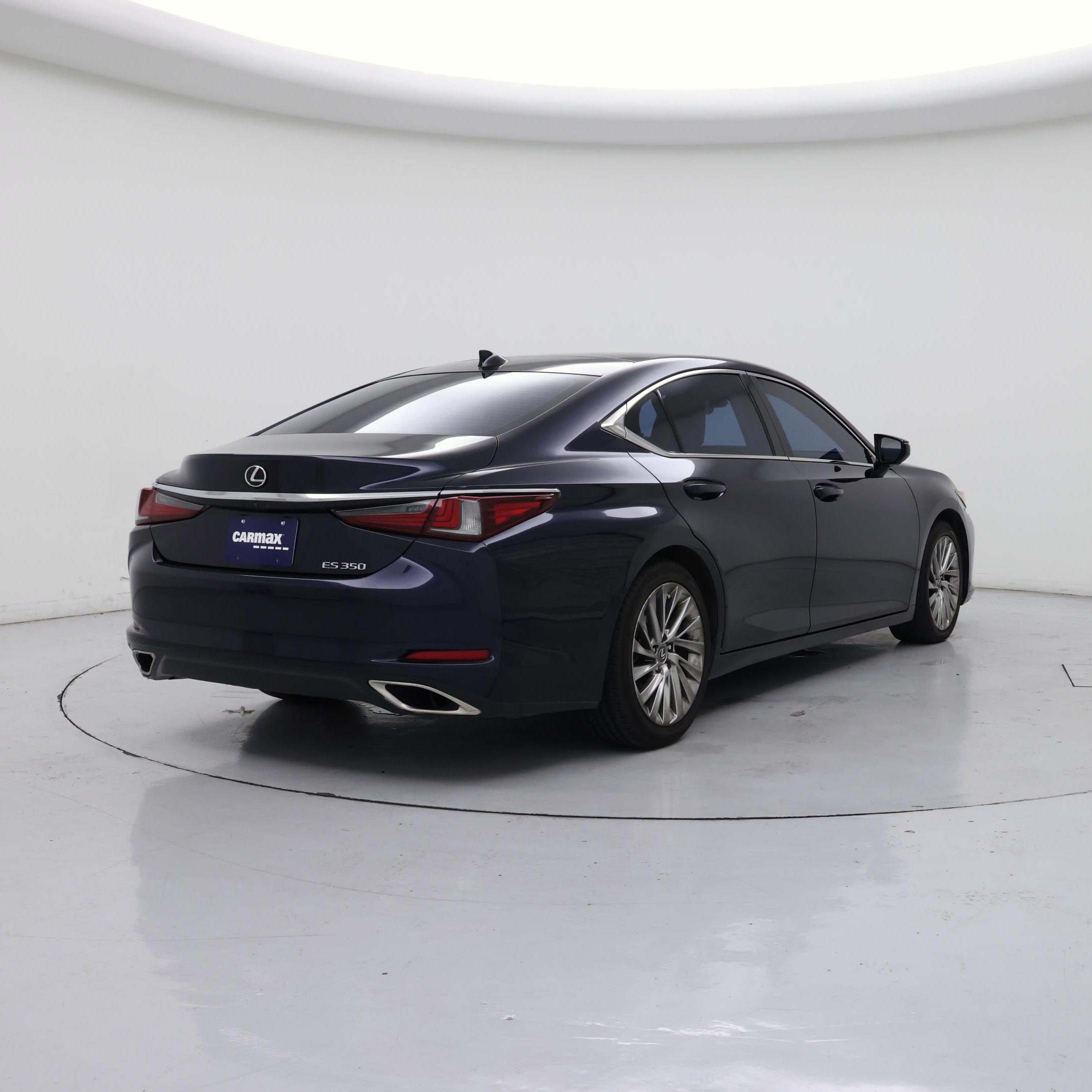 Thumbnail: 2021 Lexus ES - 8