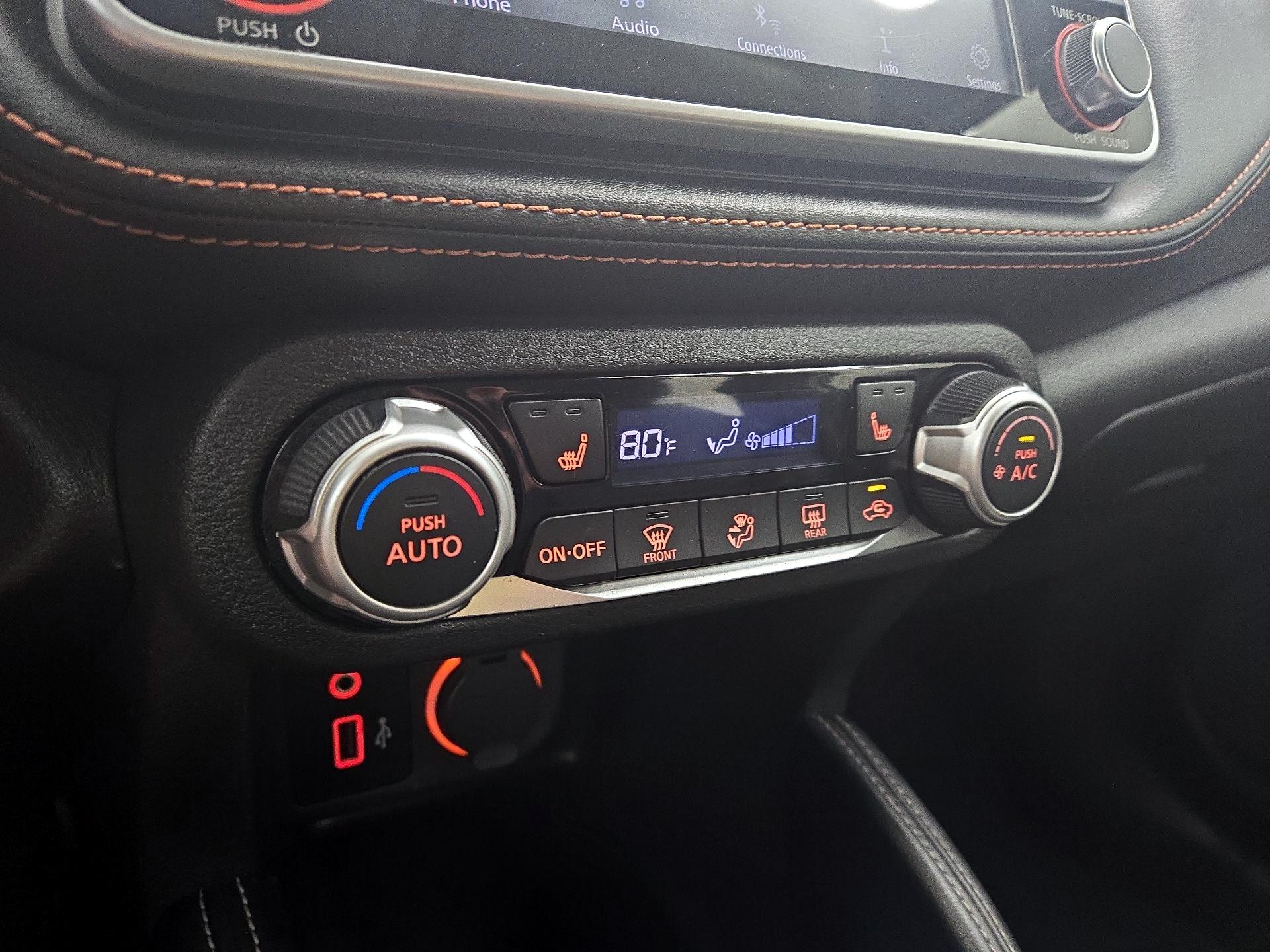 Thumbnail: 2020 Nissan Kicks - 15