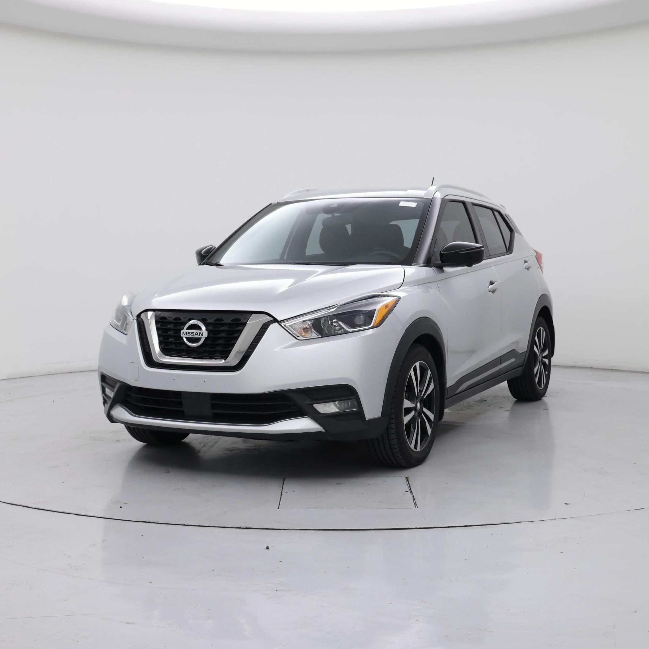 Thumbnail: 2020 Nissan Kicks - 4
