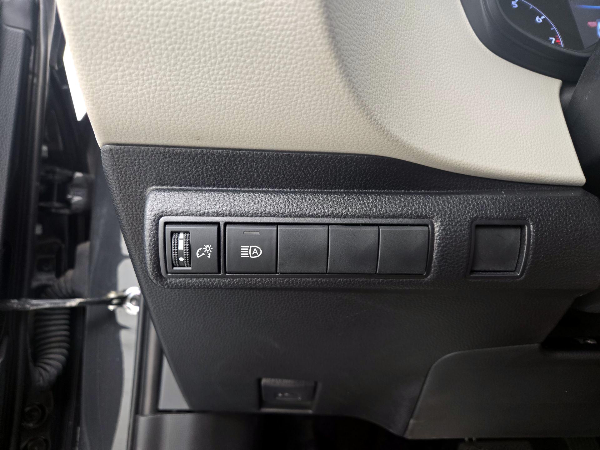 Thumbnail: 2023 Toyota Corolla - 13