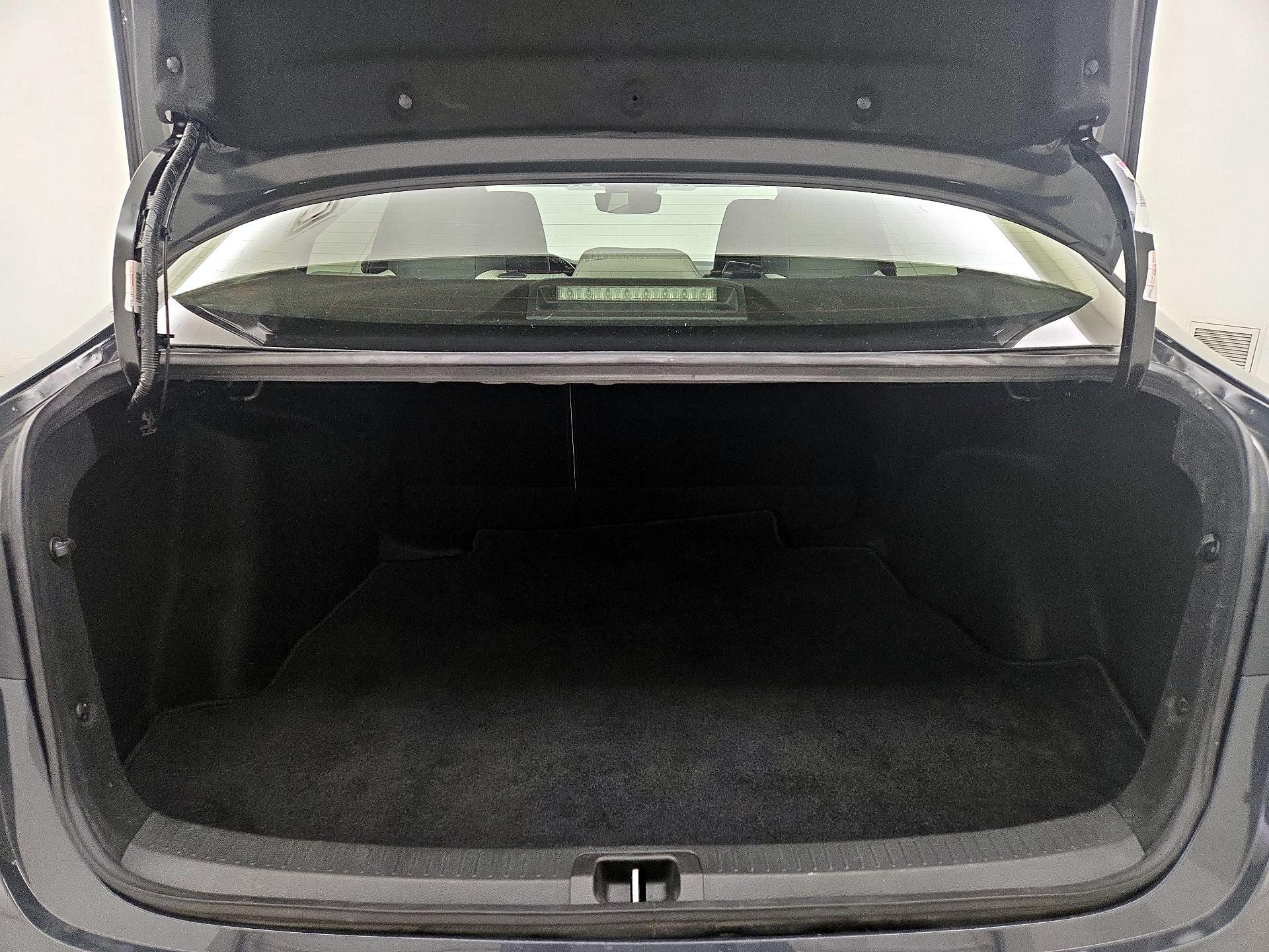 Thumbnail: 2023 Toyota Corolla - 20