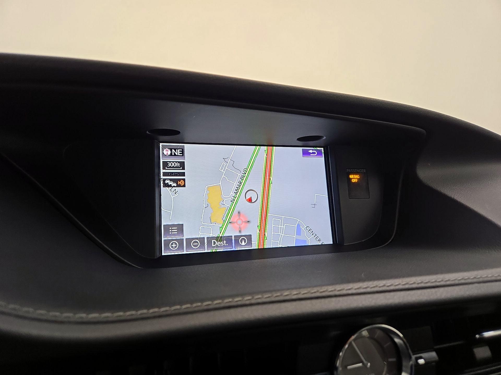 Thumbnail: 2018 Lexus ES - 14