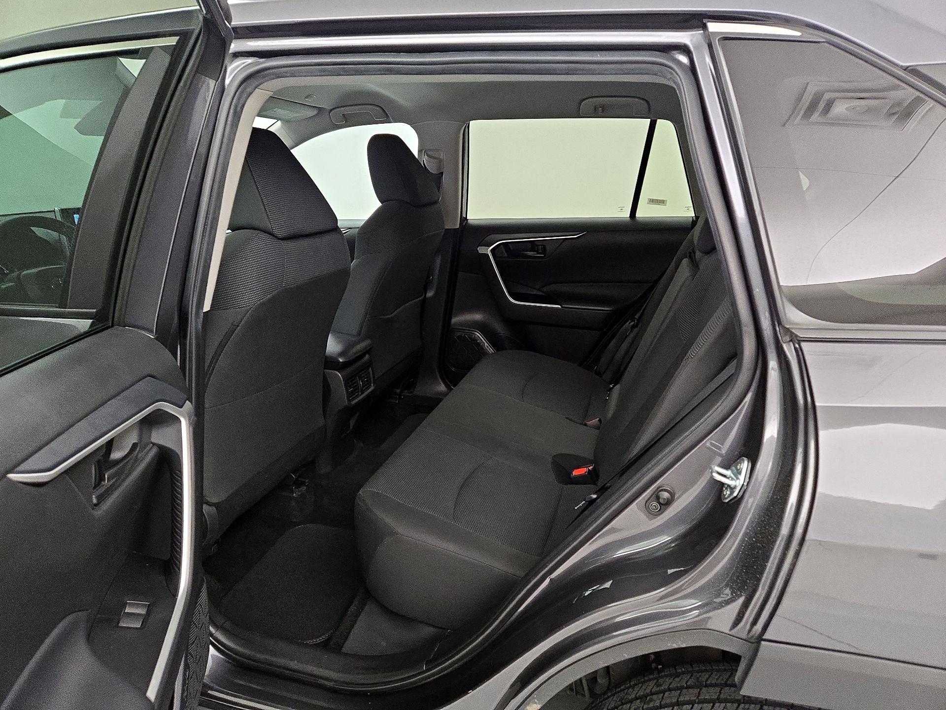 Thumbnail: 2024 Toyota RAV4 - 19