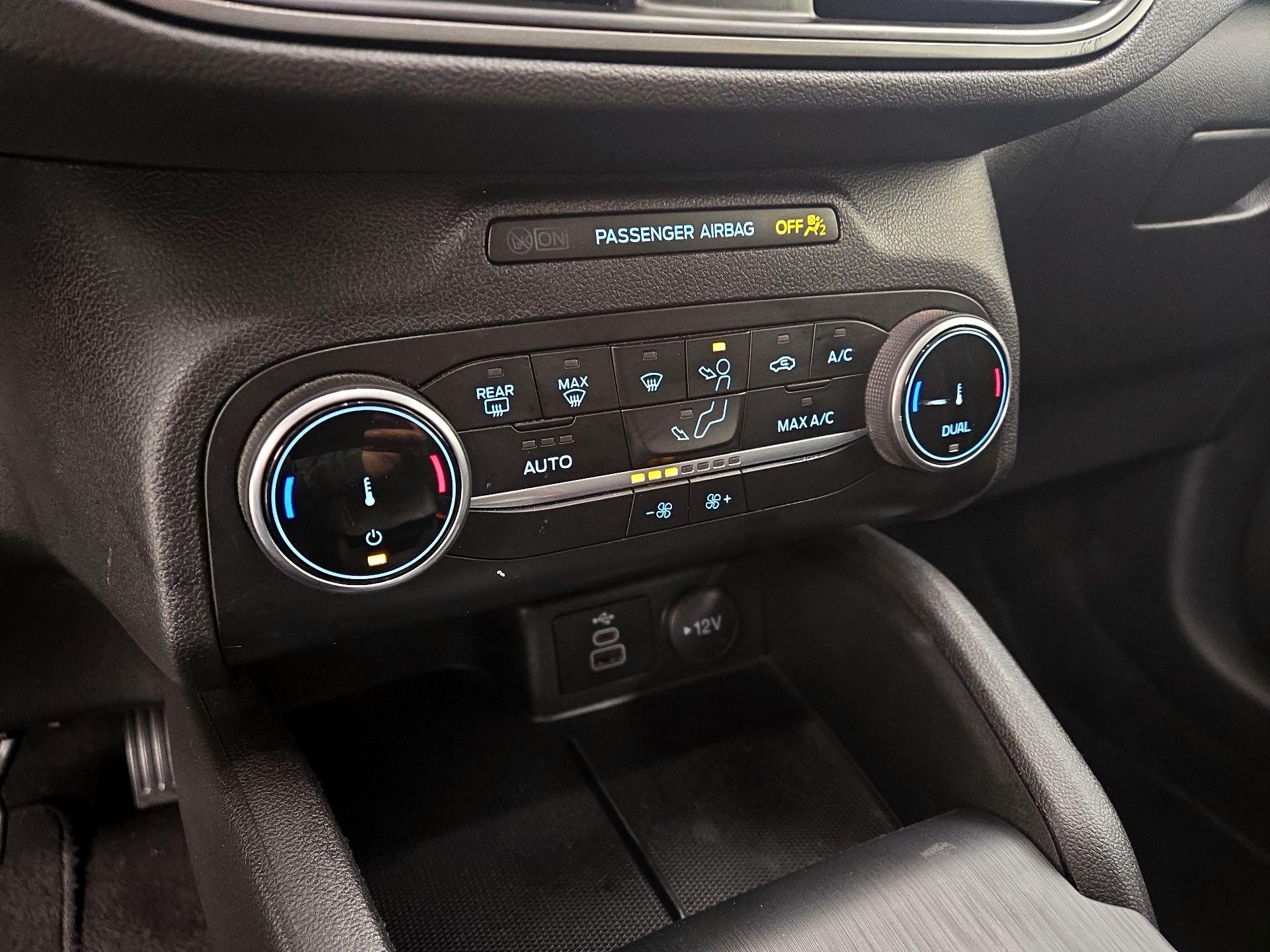 Thumbnail: 2024 Ford Escape - 17