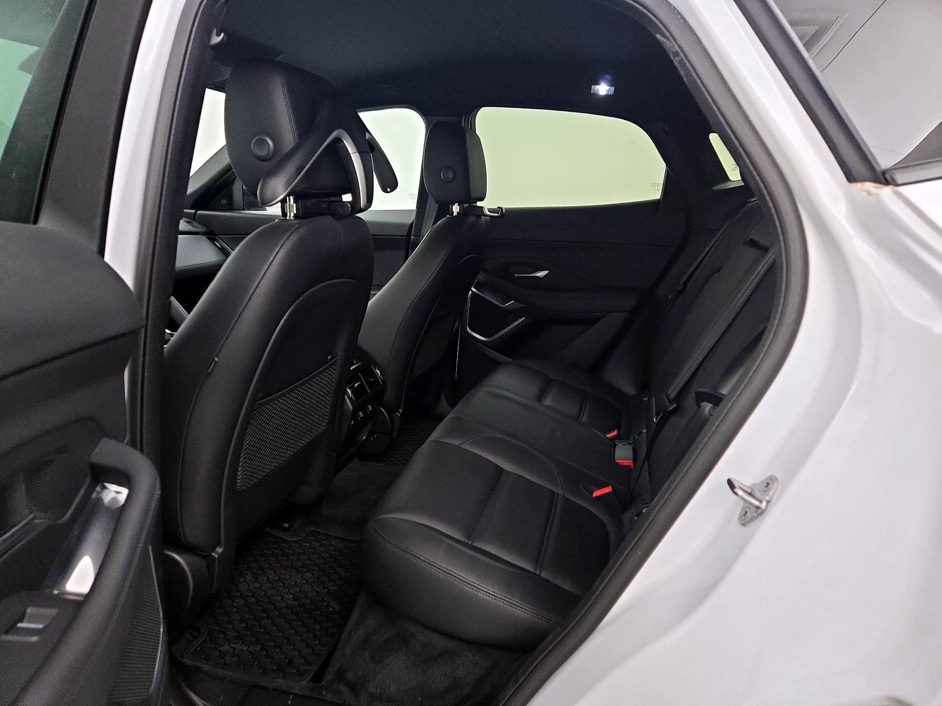 Thumbnail: 2022 Jaguar E-Pace - 20