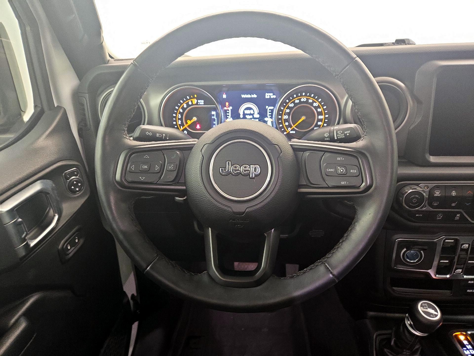 Thumbnail: 2023 Jeep Gladiator - 10