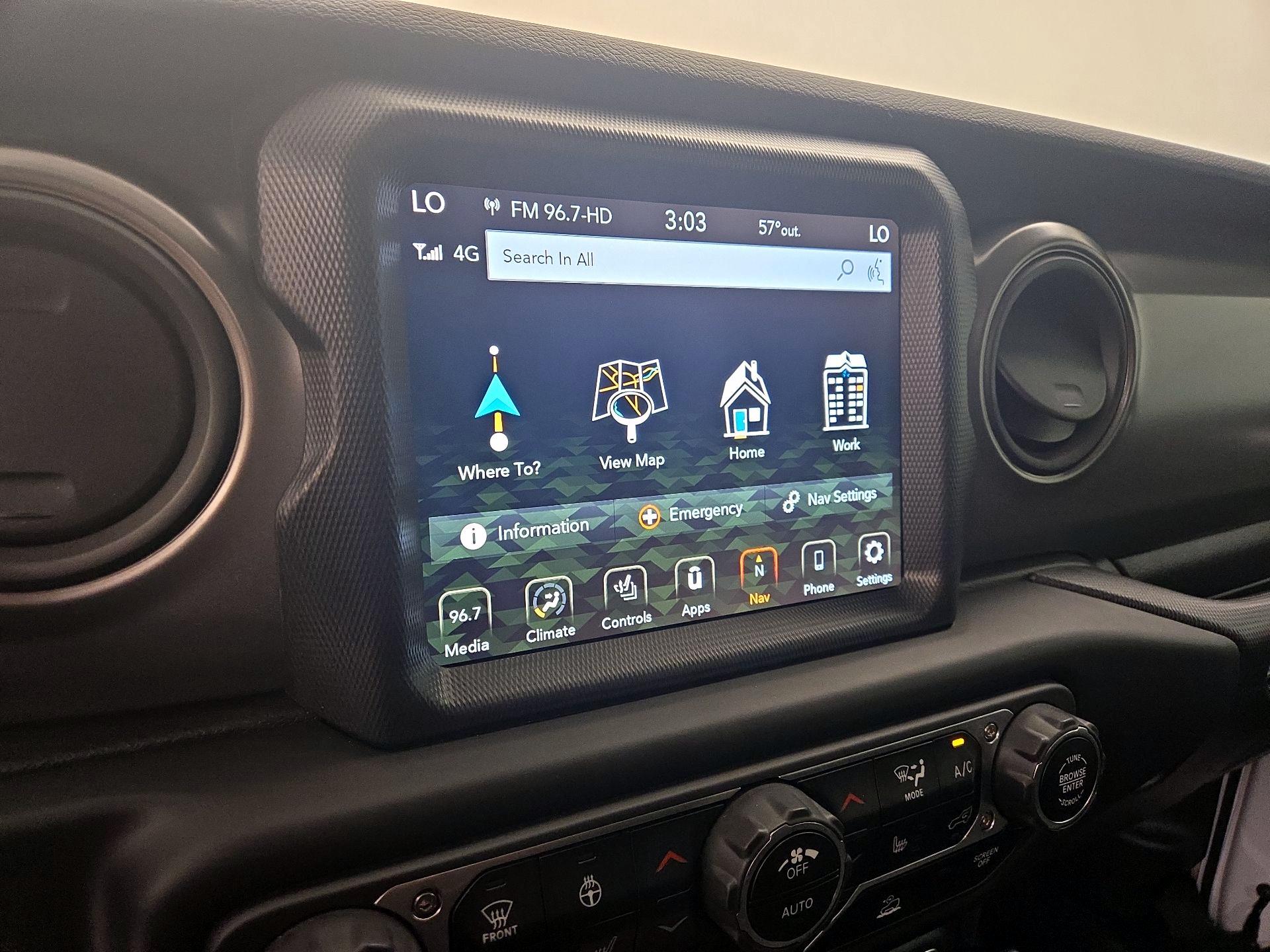 Thumbnail: 2023 Jeep Gladiator - 14