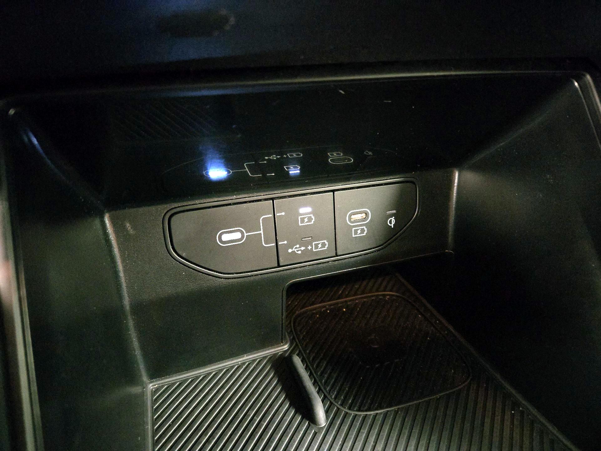 Thumbnail: 2024 Kia Sorento - 19