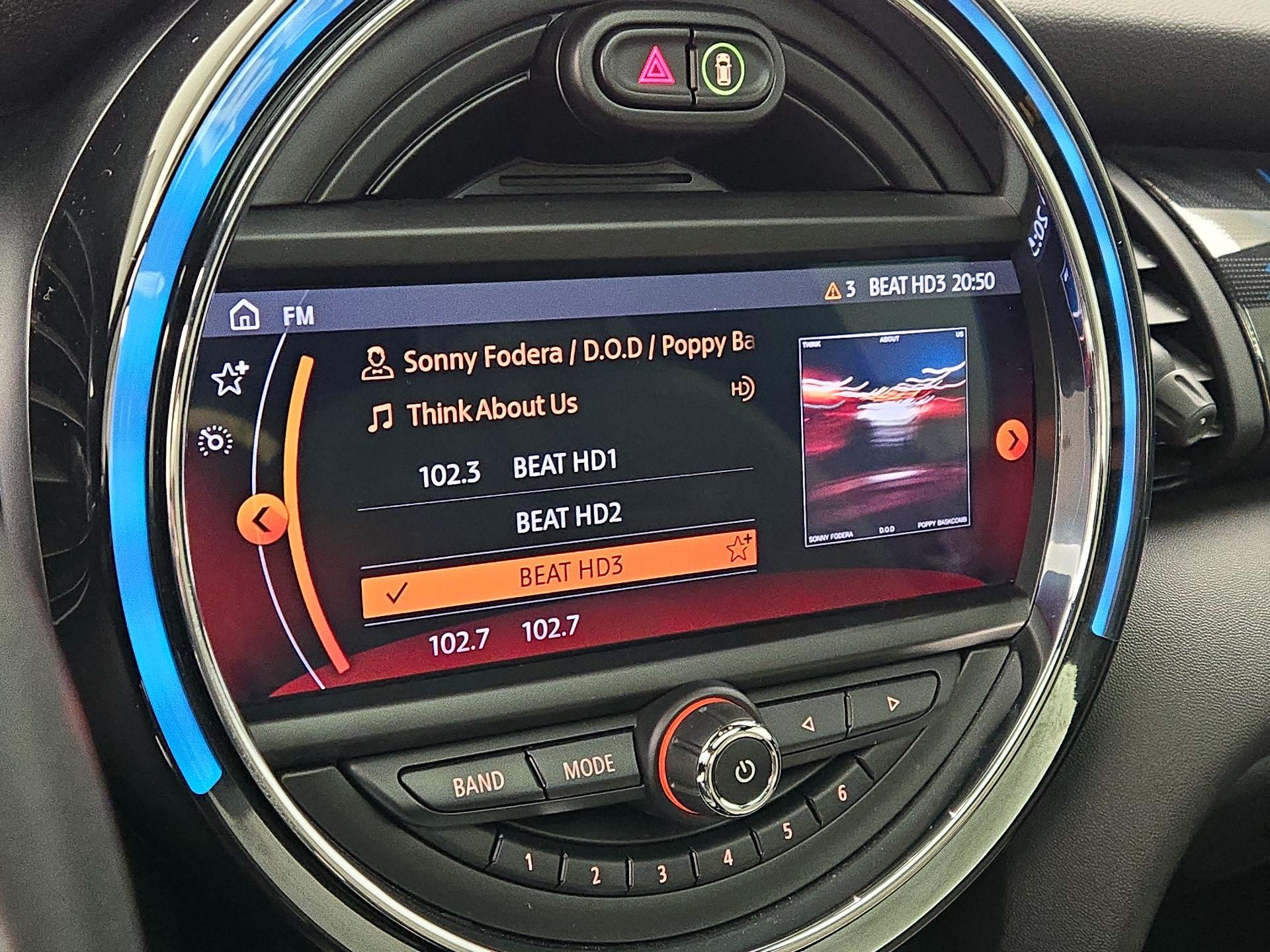 Thumbnail: 2020 MINI Cooper Hardtop - 16