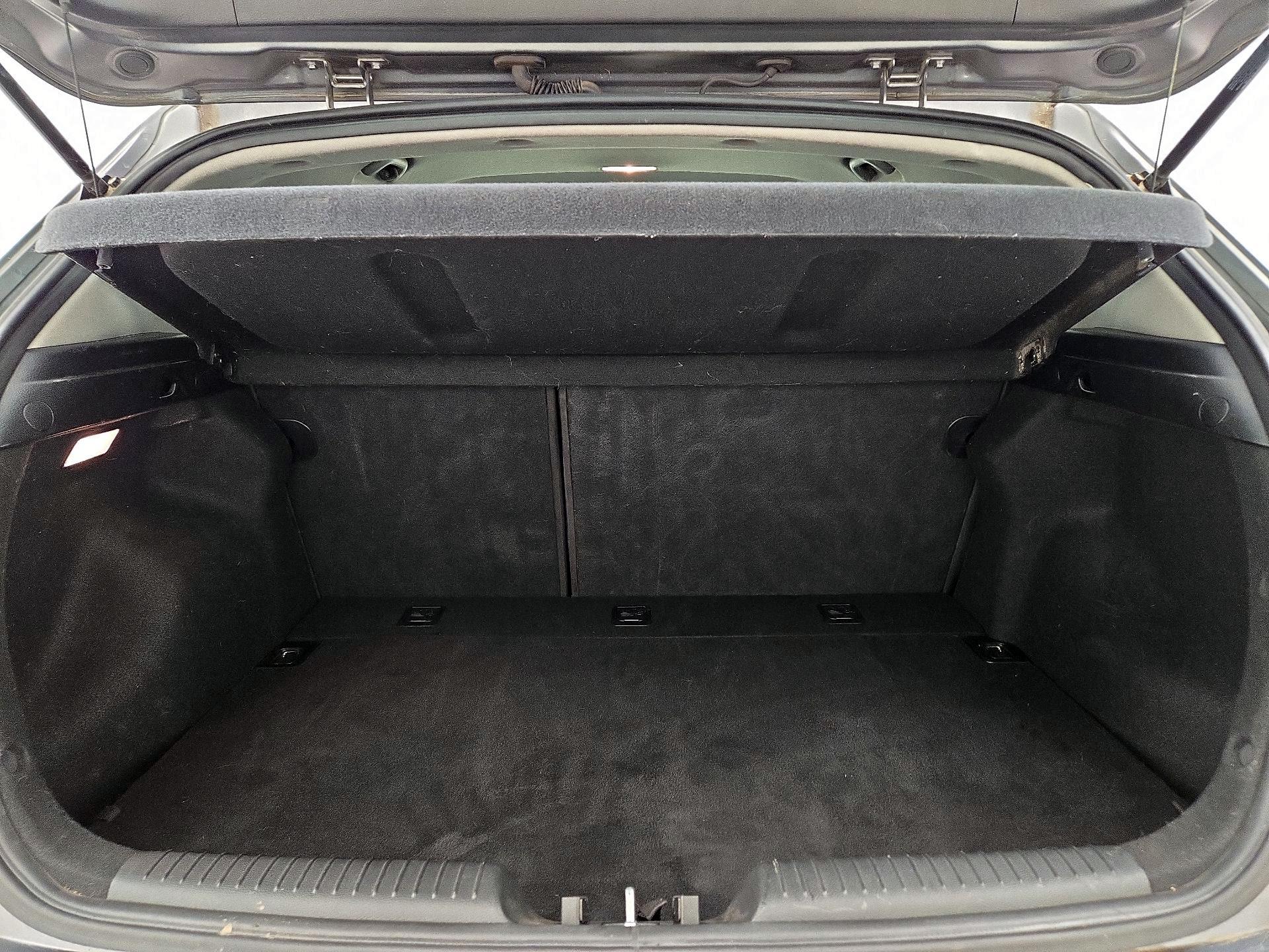 Thumbnail: 2016 Kia Forte - 19