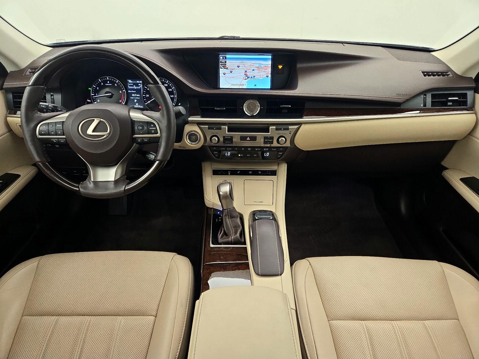 Thumbnail: 2017 Lexus ES - 9