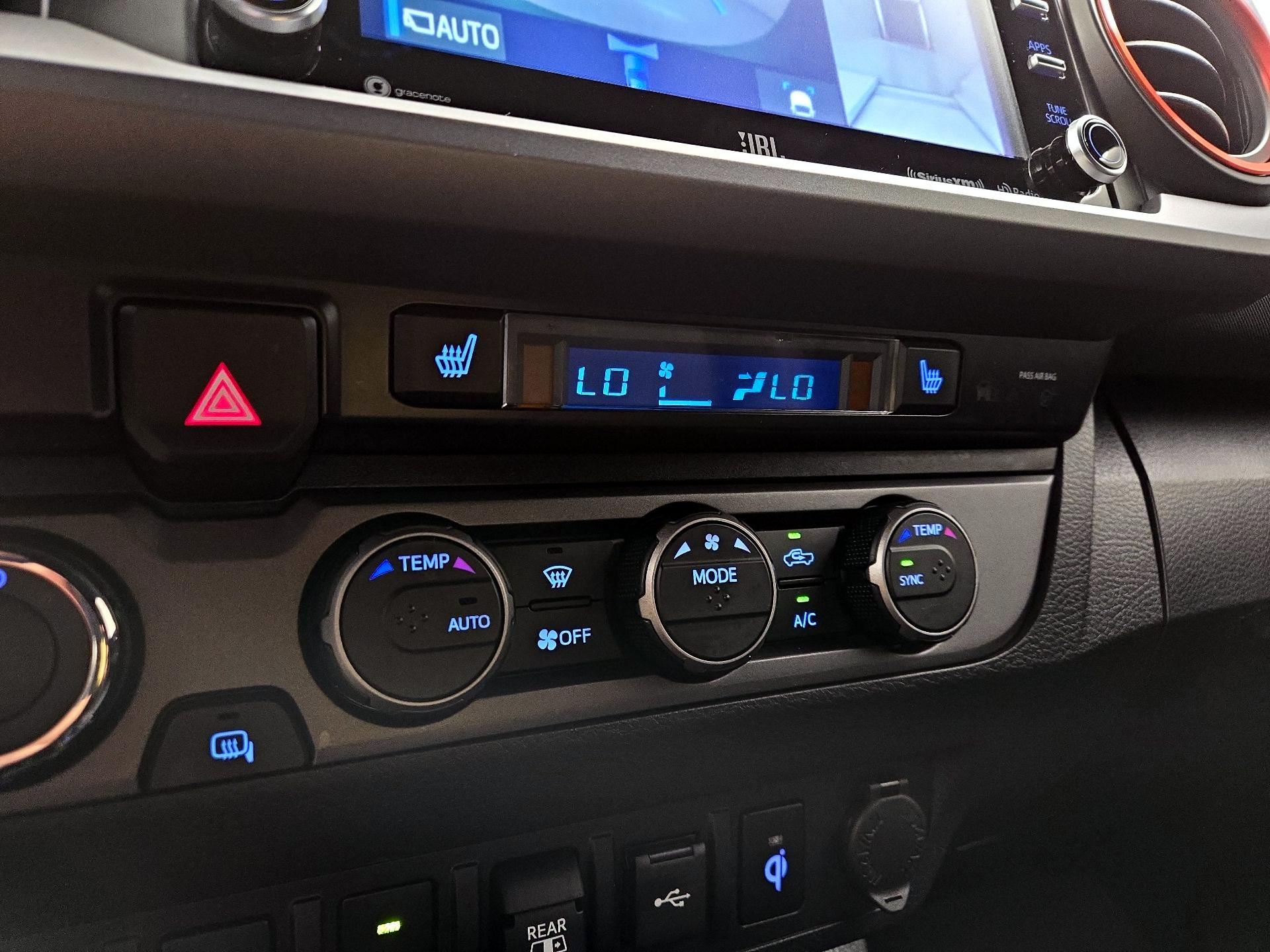 Thumbnail: 2022 Toyota Tacoma - 17