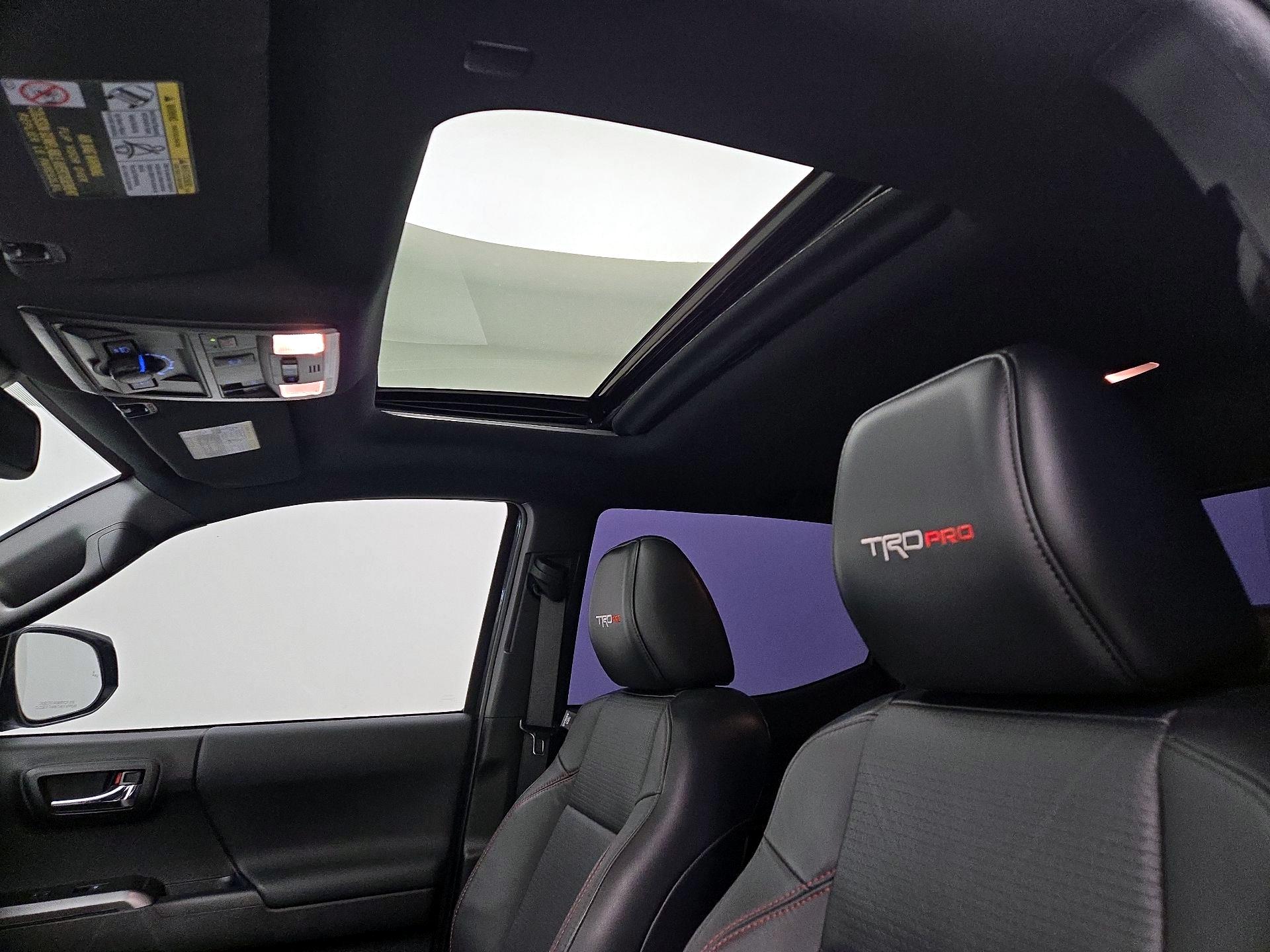 Thumbnail: 2022 Toyota Tacoma - 20