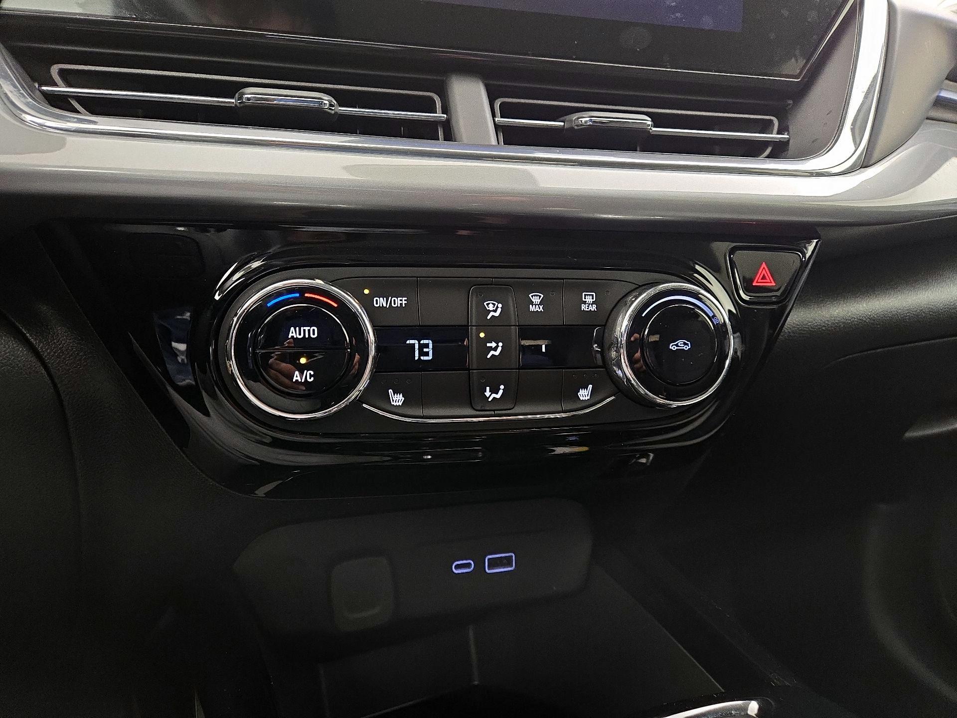 Thumbnail: 2025 Chevrolet Trax - 16