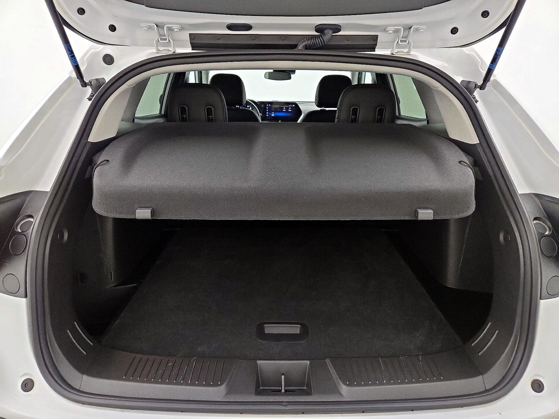 Thumbnail: 2025 Chevrolet Trax - 20