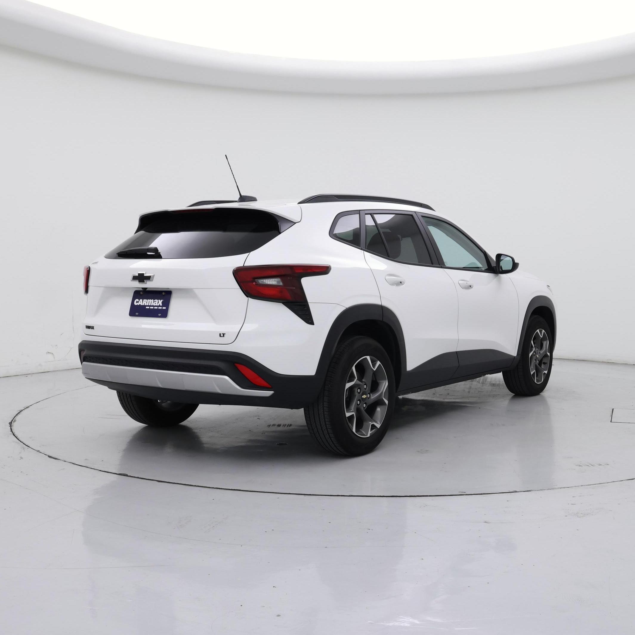 Thumbnail: 2025 Chevrolet Trax - 8