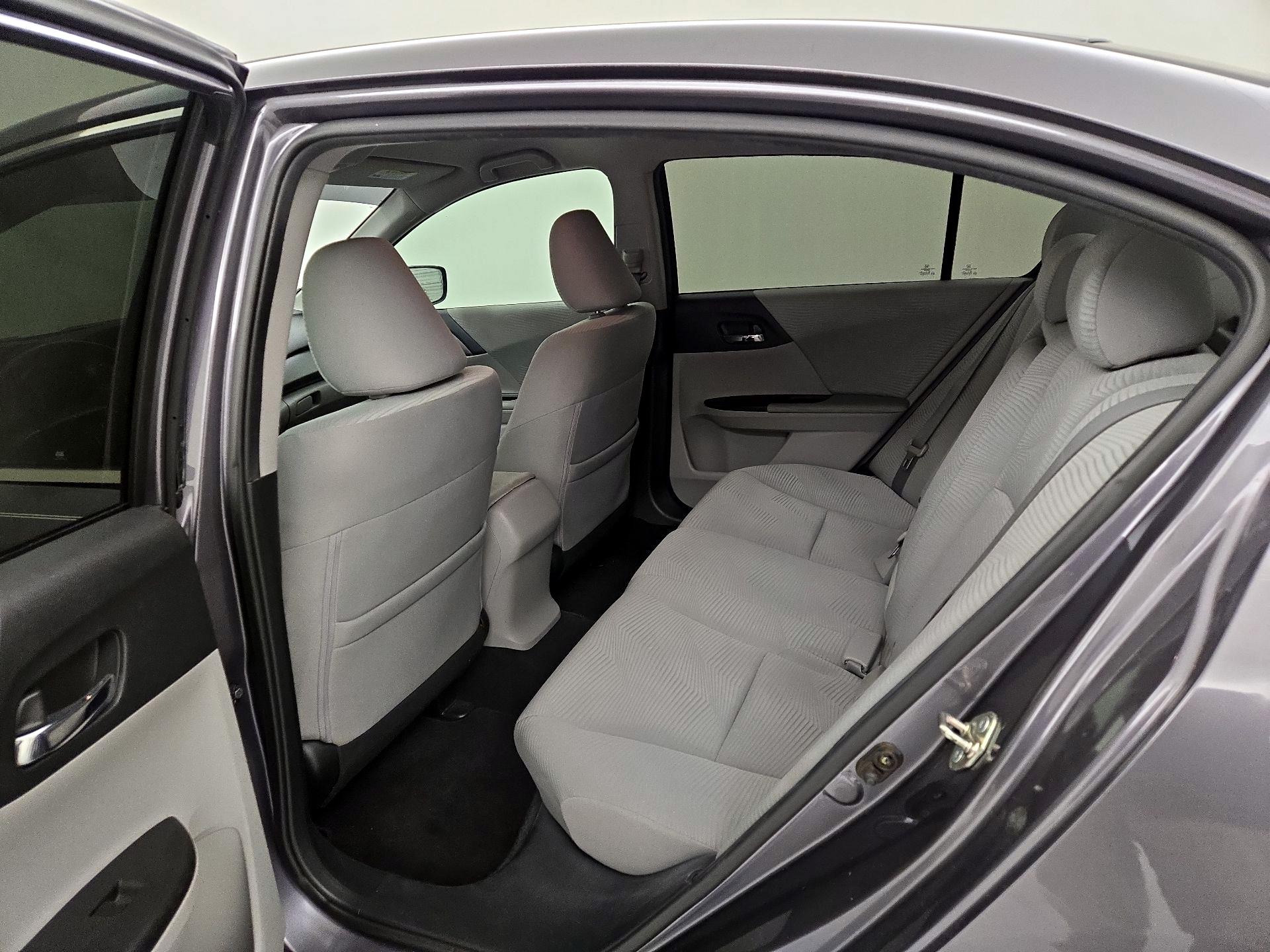 Thumbnail: 2015 Honda Accord - 19