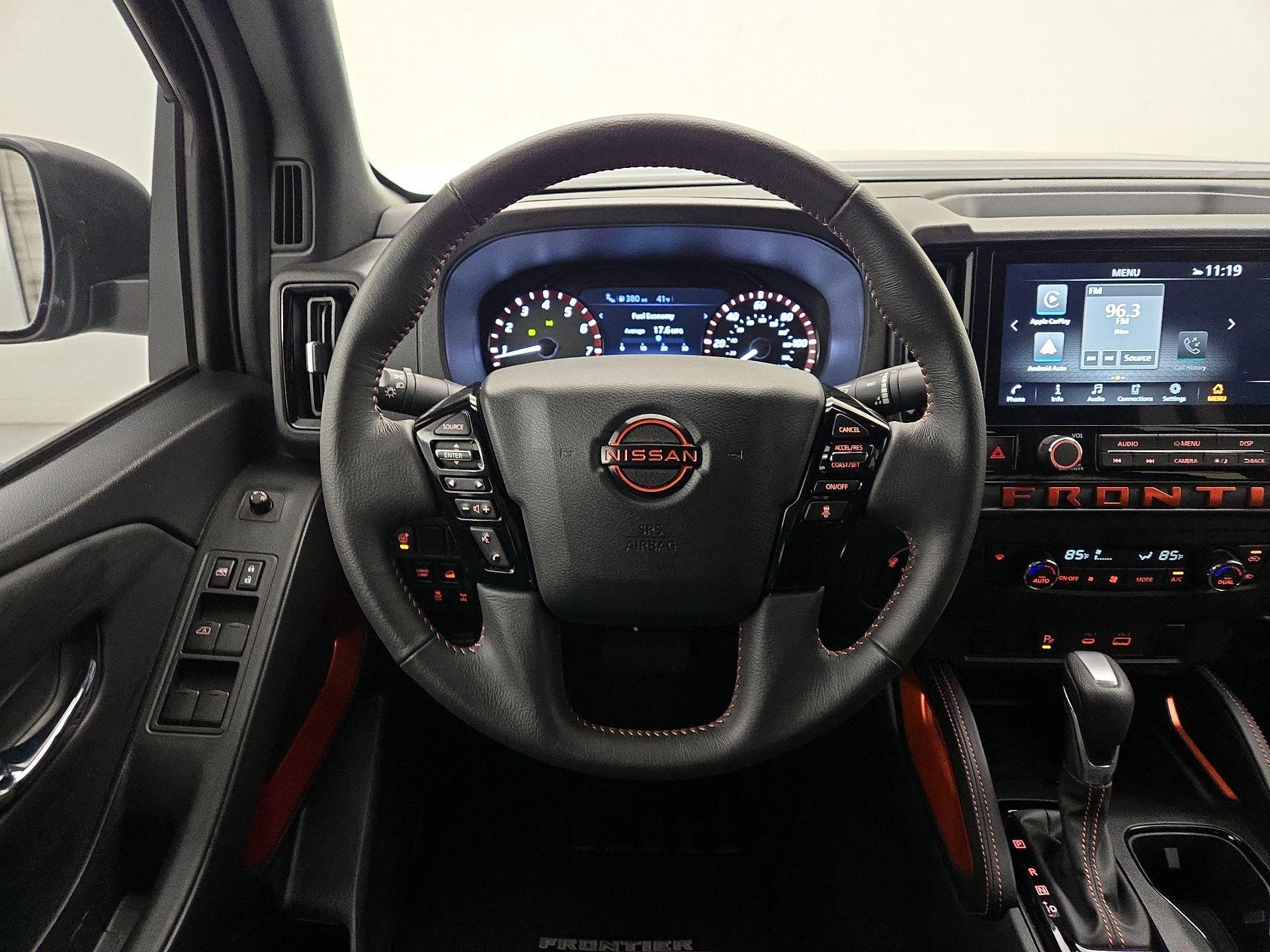 Thumbnail: 2025 Nissan Frontier - 10