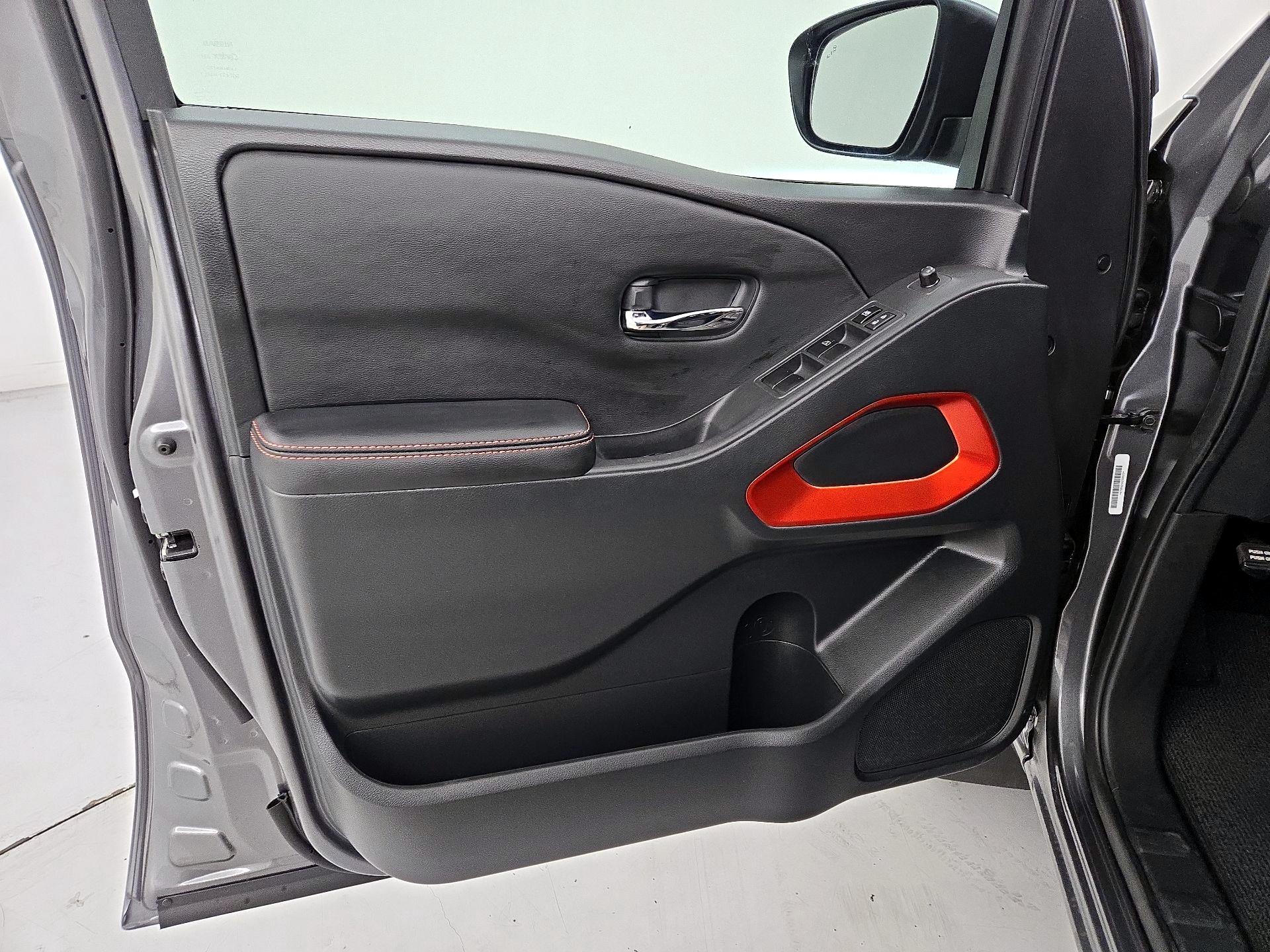 Thumbnail: 2025 Nissan Frontier - 12