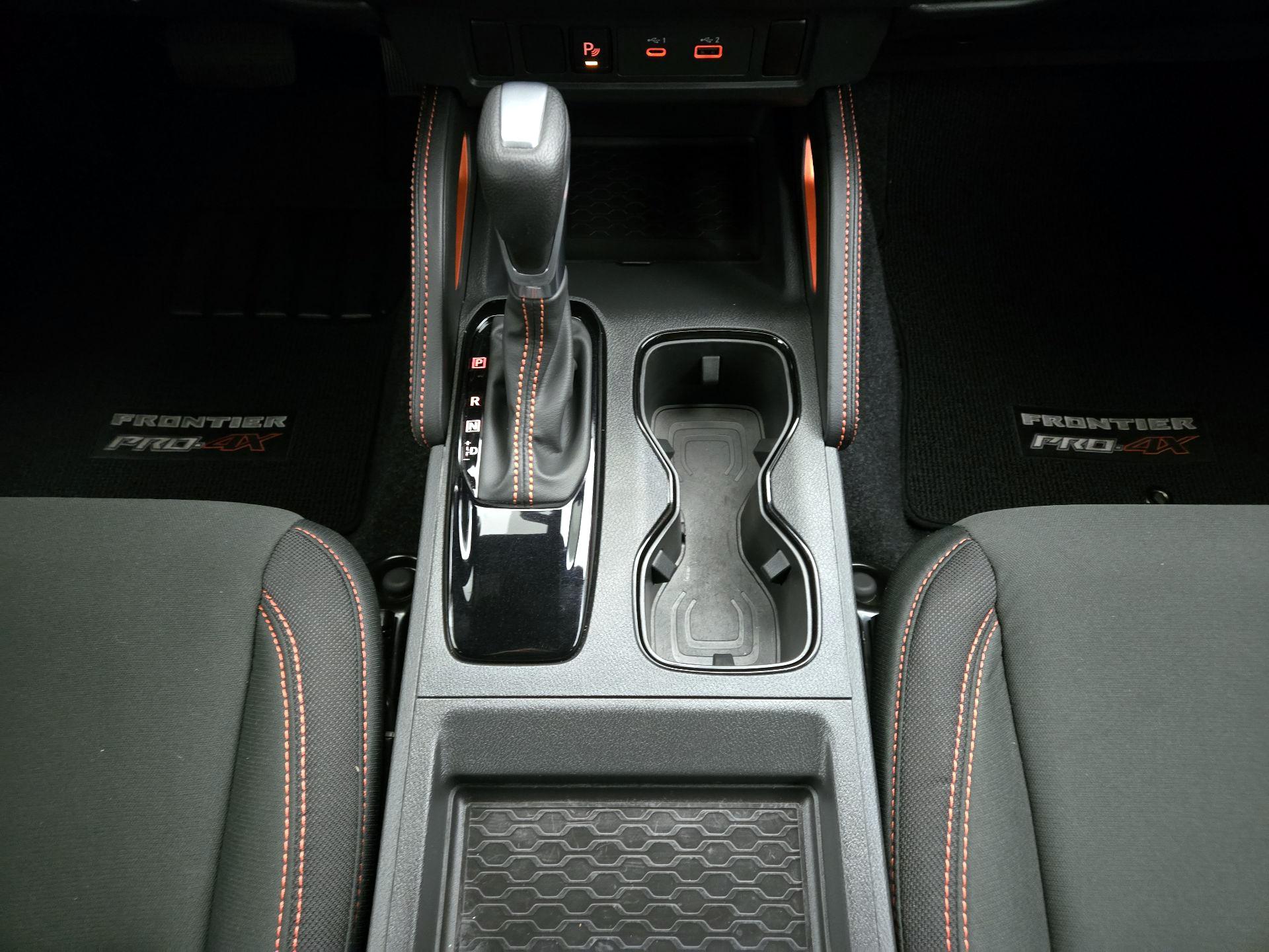 Thumbnail: 2025 Nissan Frontier - 17