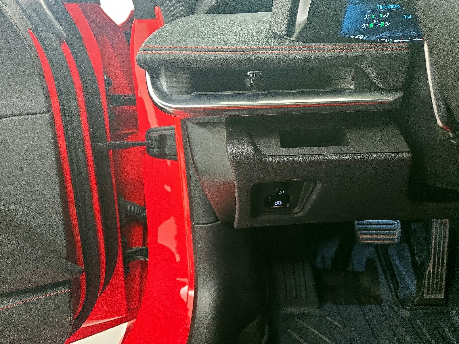 Thumbnail: 2024 Chevrolet Corvette - 13