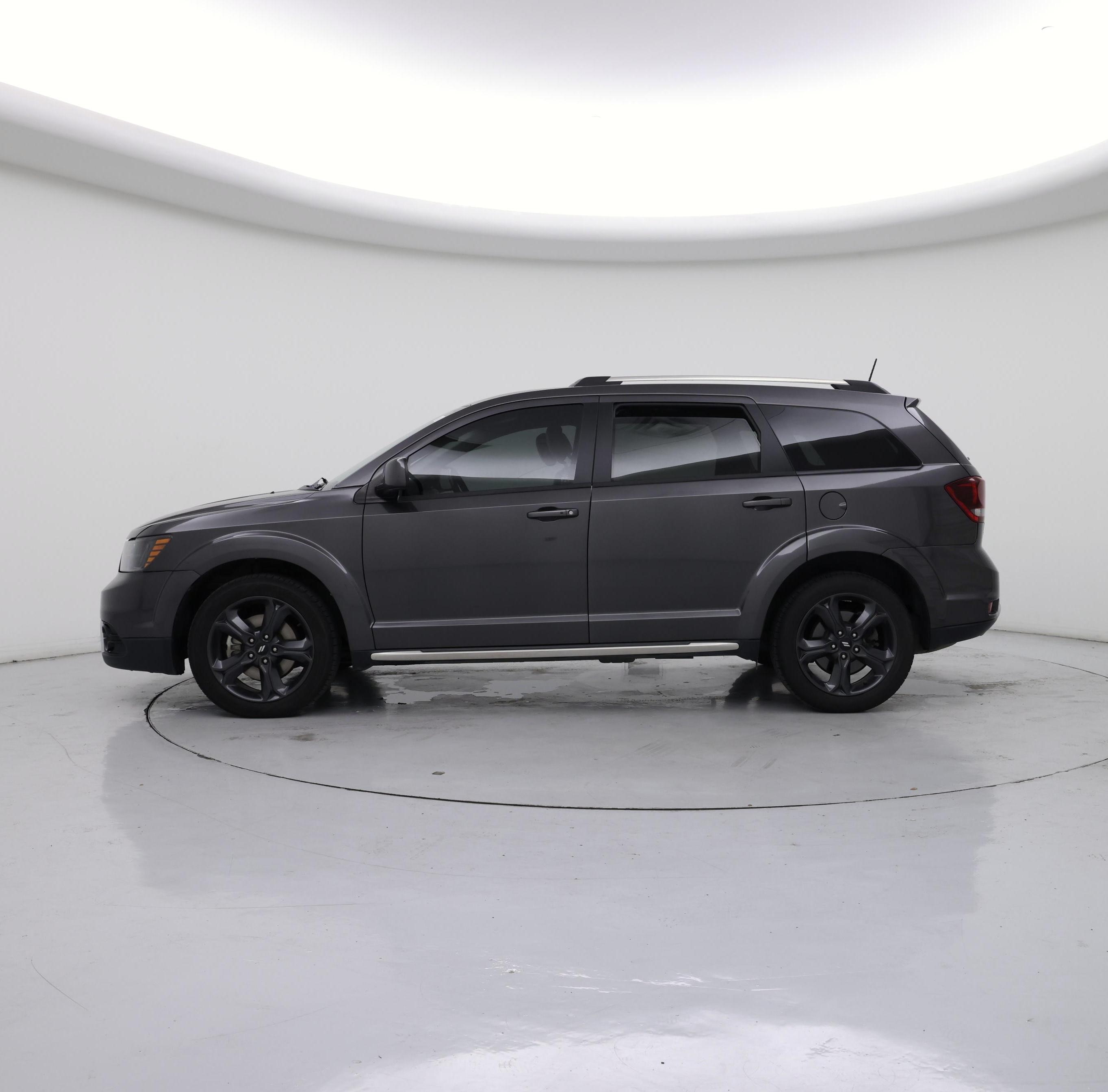Thumbnail: 2019 Dodge Journey - 3