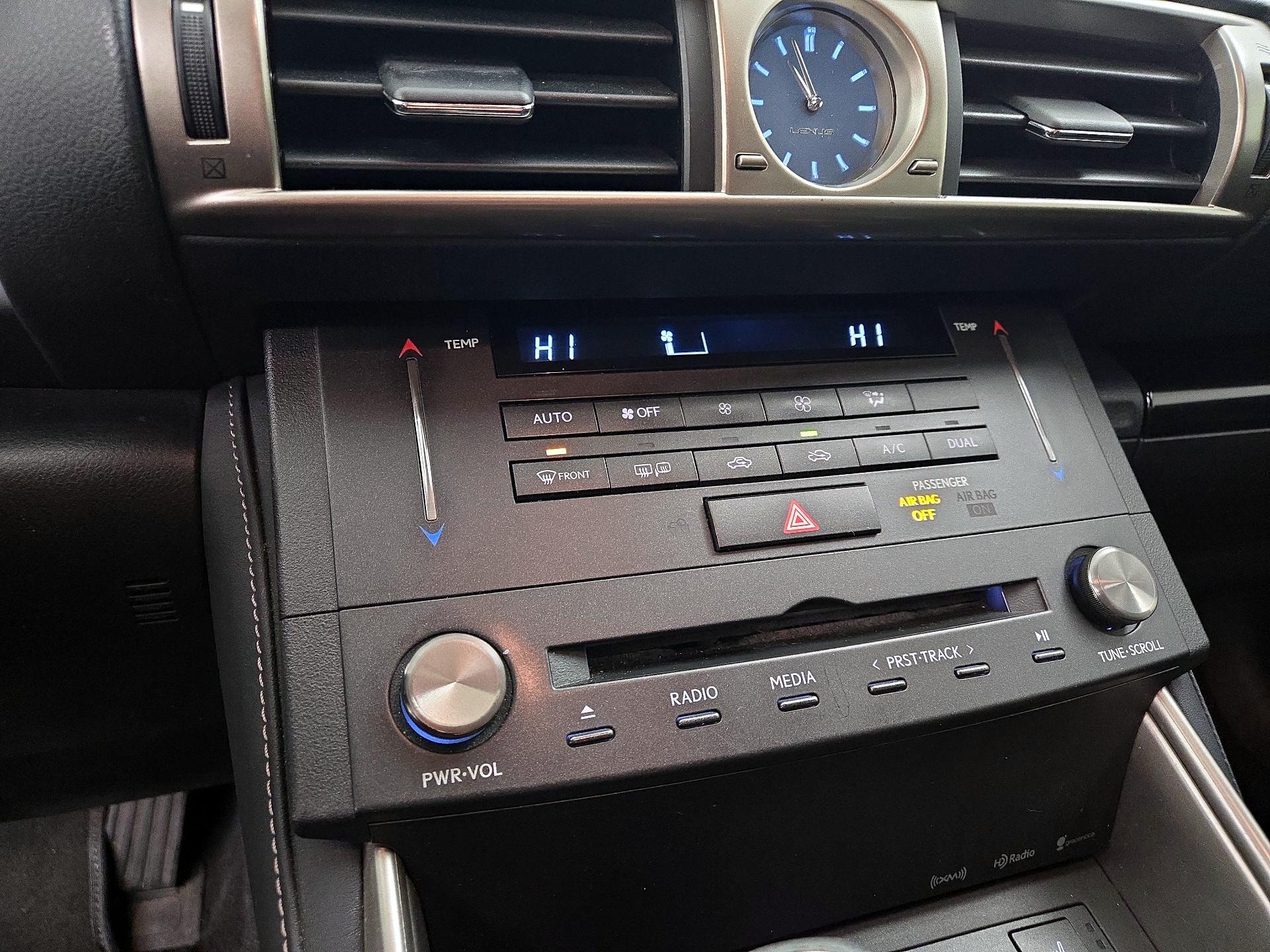 Thumbnail: 2016 Lexus IS - 16