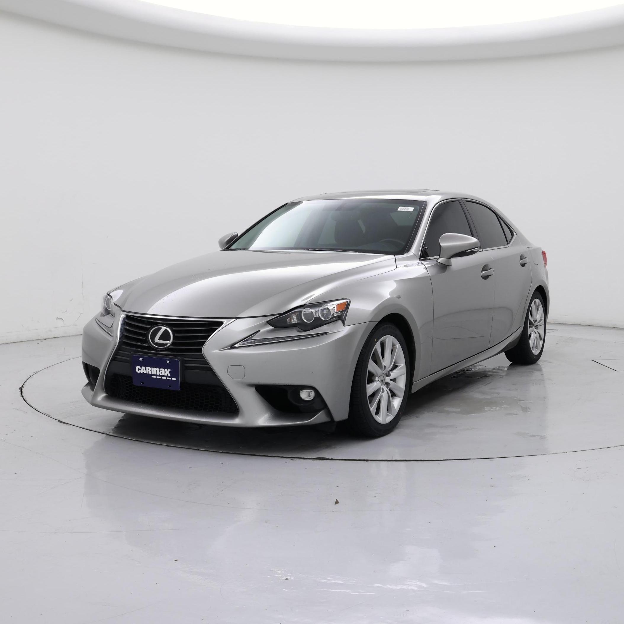 Thumbnail: 2016 Lexus IS - 4