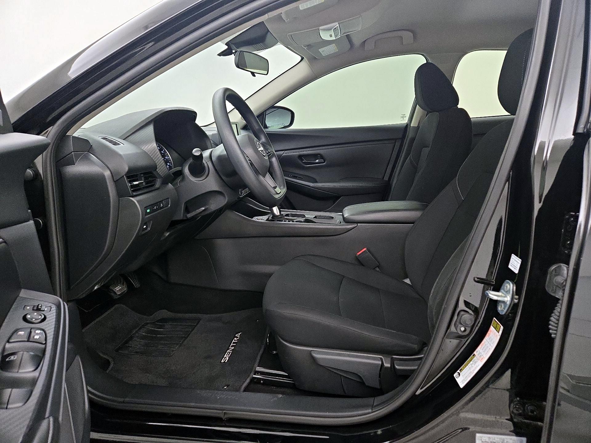 Thumbnail: 2024 Nissan Sentra - 11