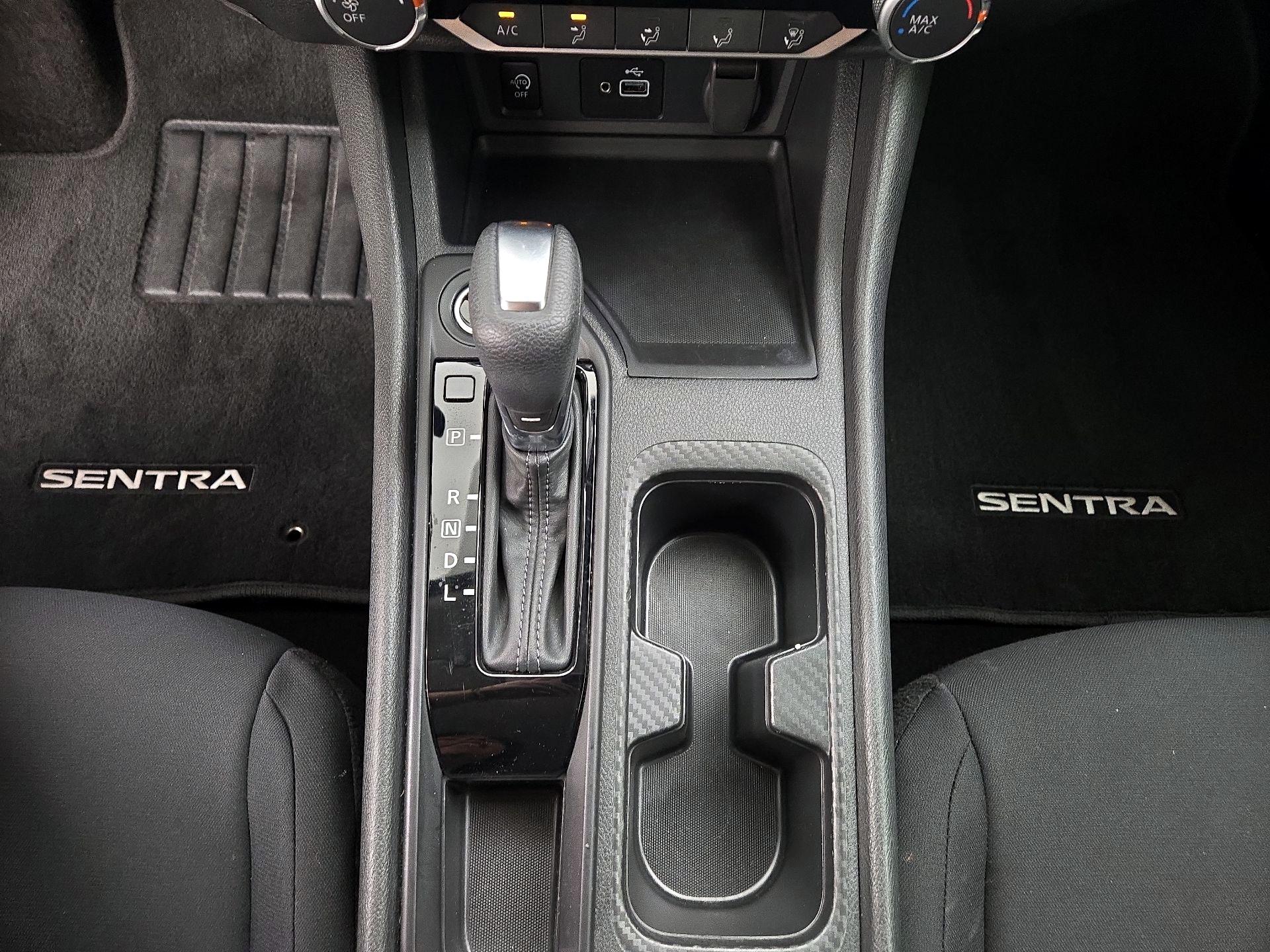 Thumbnail: 2024 Nissan Sentra - 17