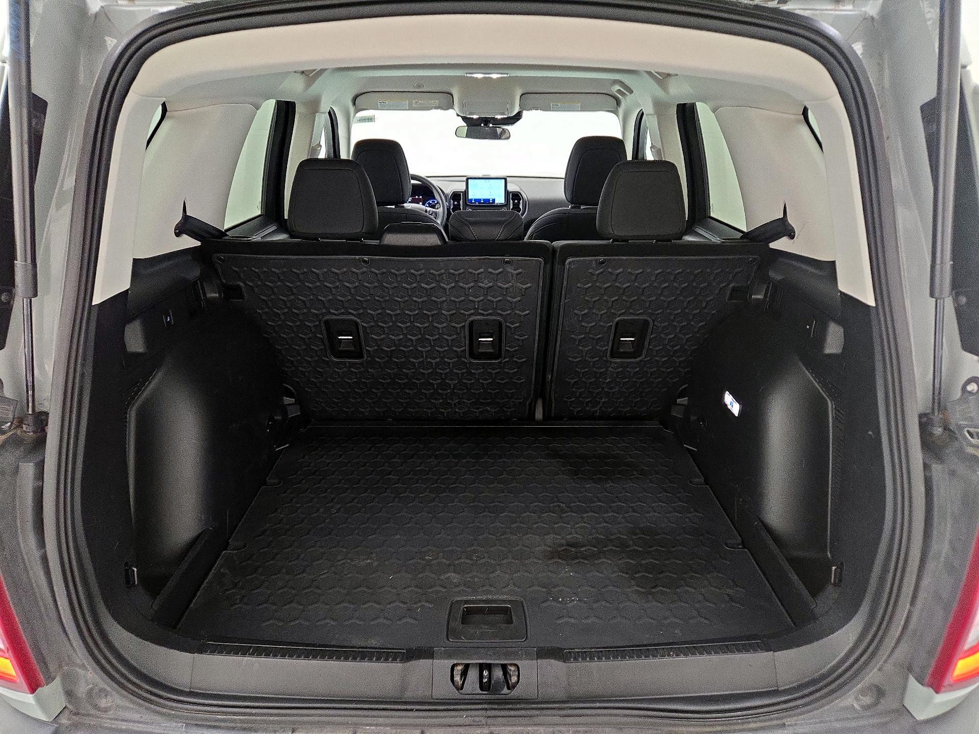 Thumbnail: 2022 Ford Bronco Sport - 20