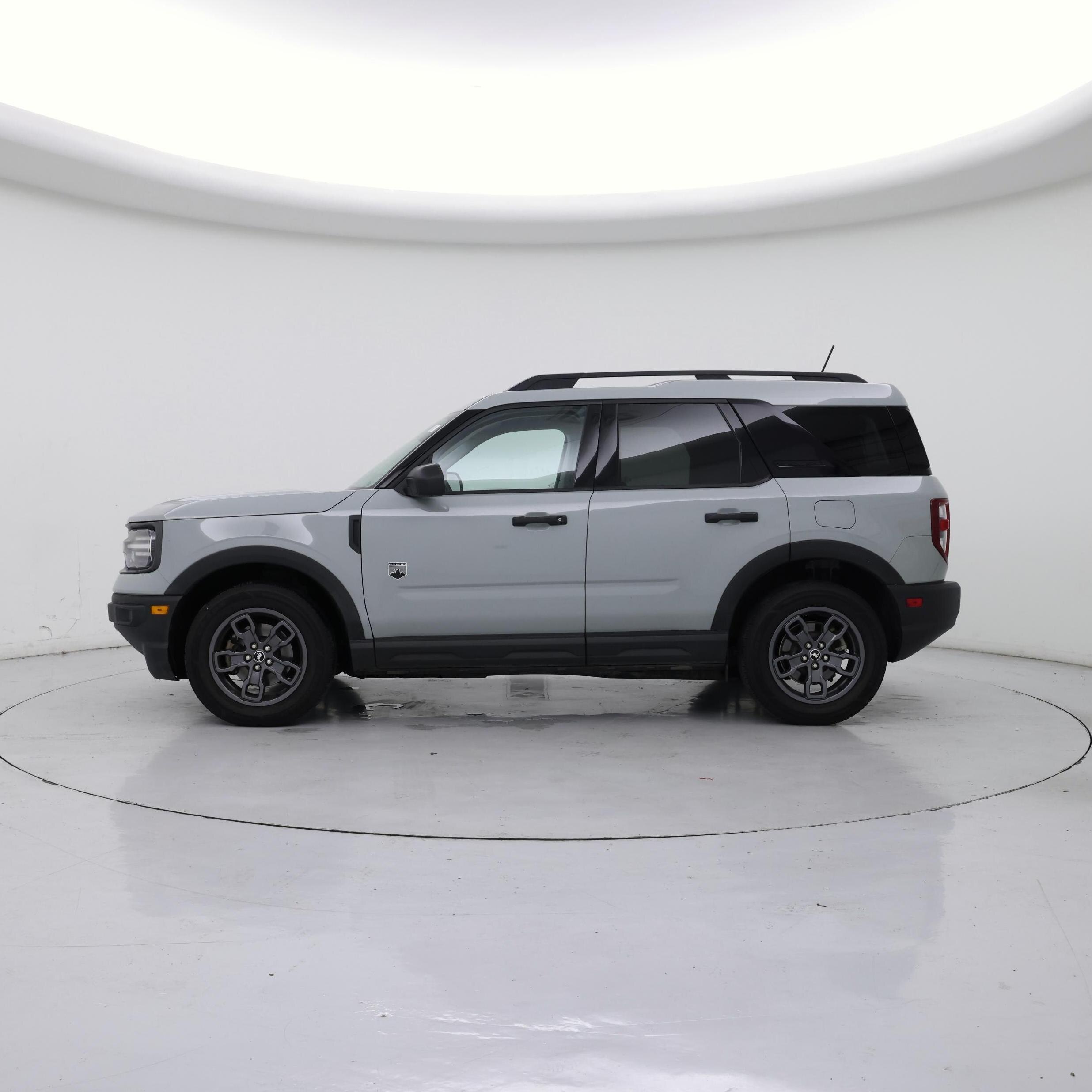 Thumbnail: 2022 Ford Bronco Sport - 3