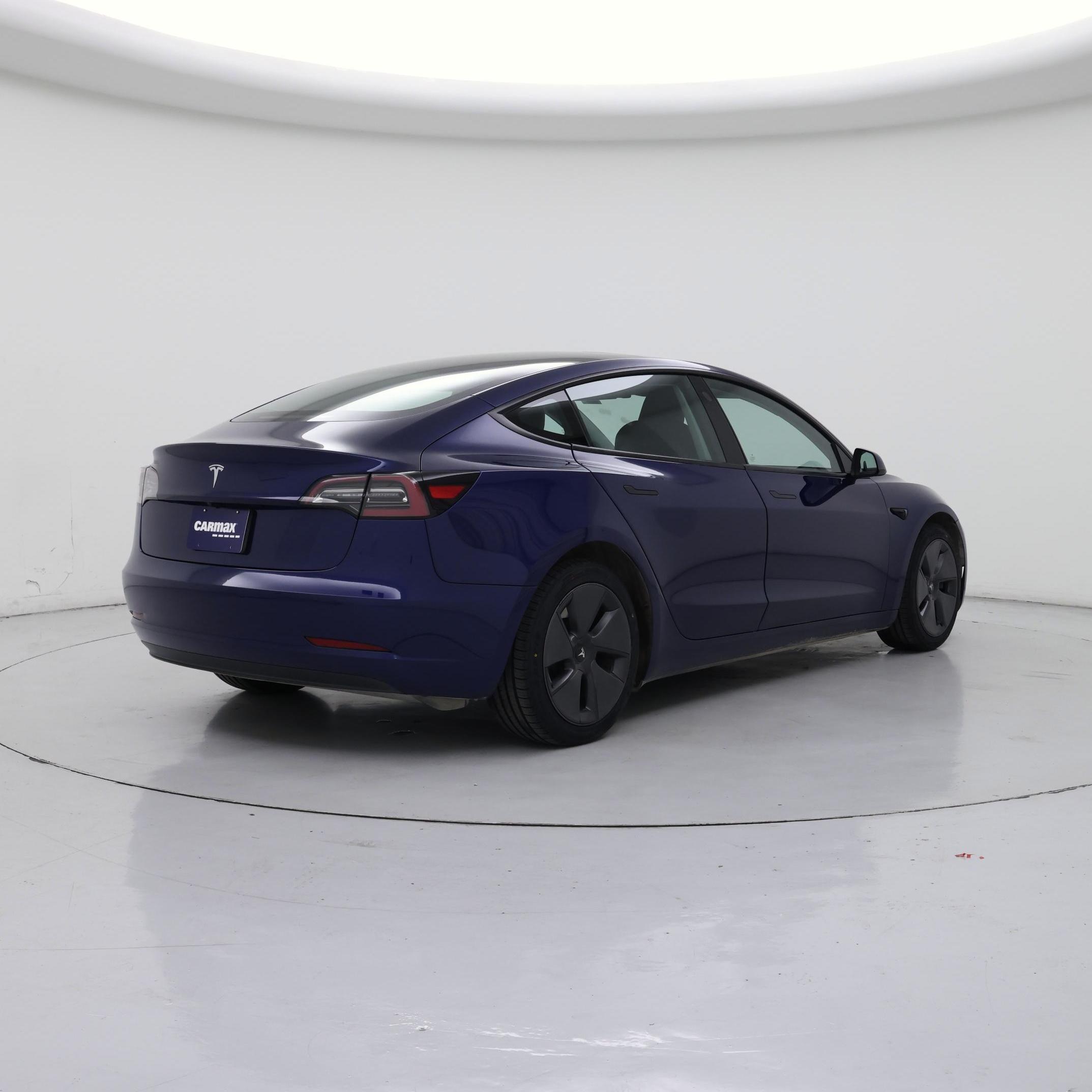 Thumbnail: 2023 Tesla Model 3 - 8