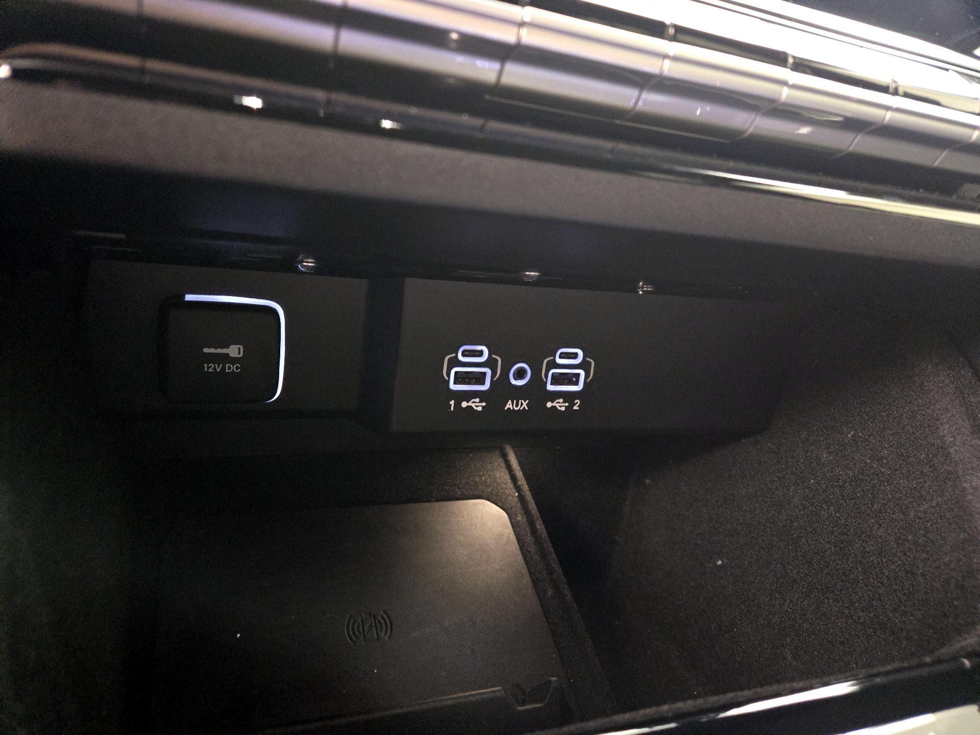 Thumbnail: 2024 Jeep Wagoneer - 19