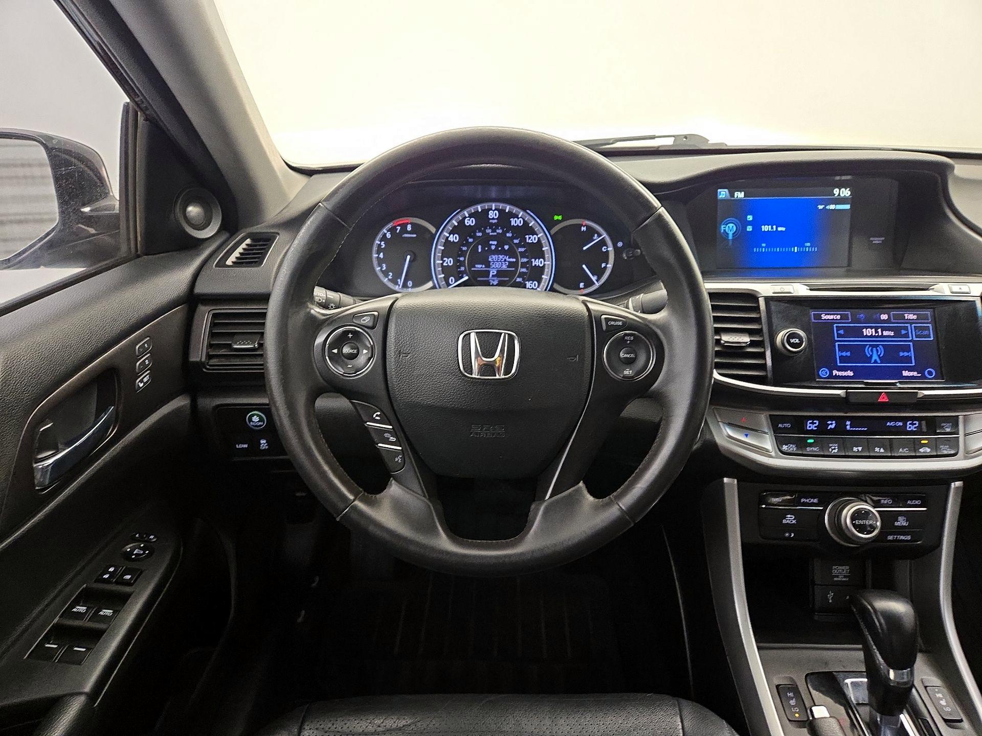 Thumbnail: 2015 Honda Accord - 10