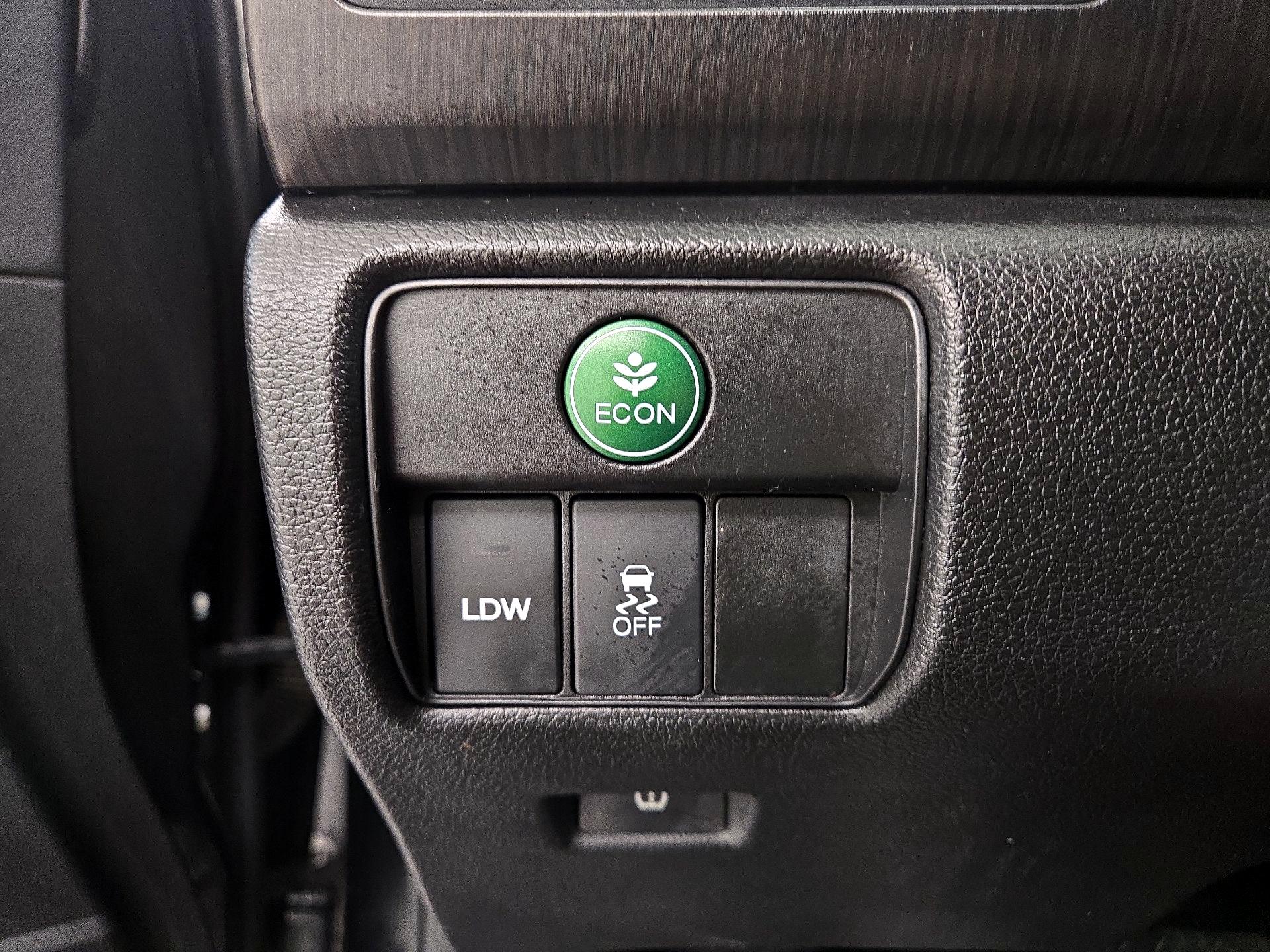 Thumbnail: 2015 Honda Accord - 13