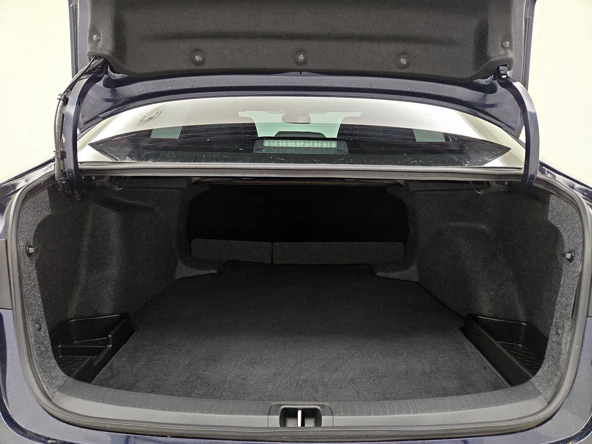 Thumbnail: 2025 Toyota Corolla - 20