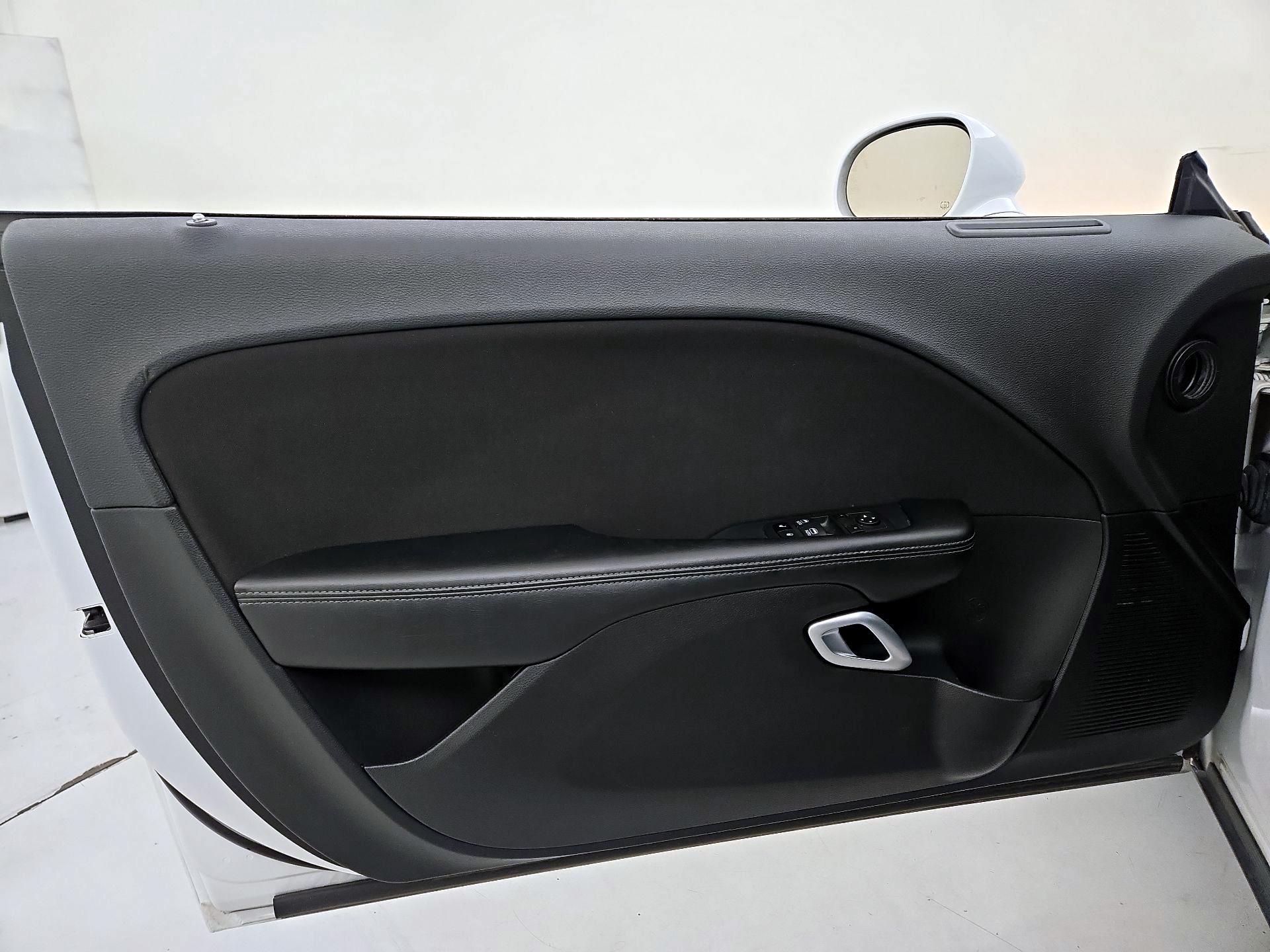 Thumbnail: 2022 Dodge Challenger - 12