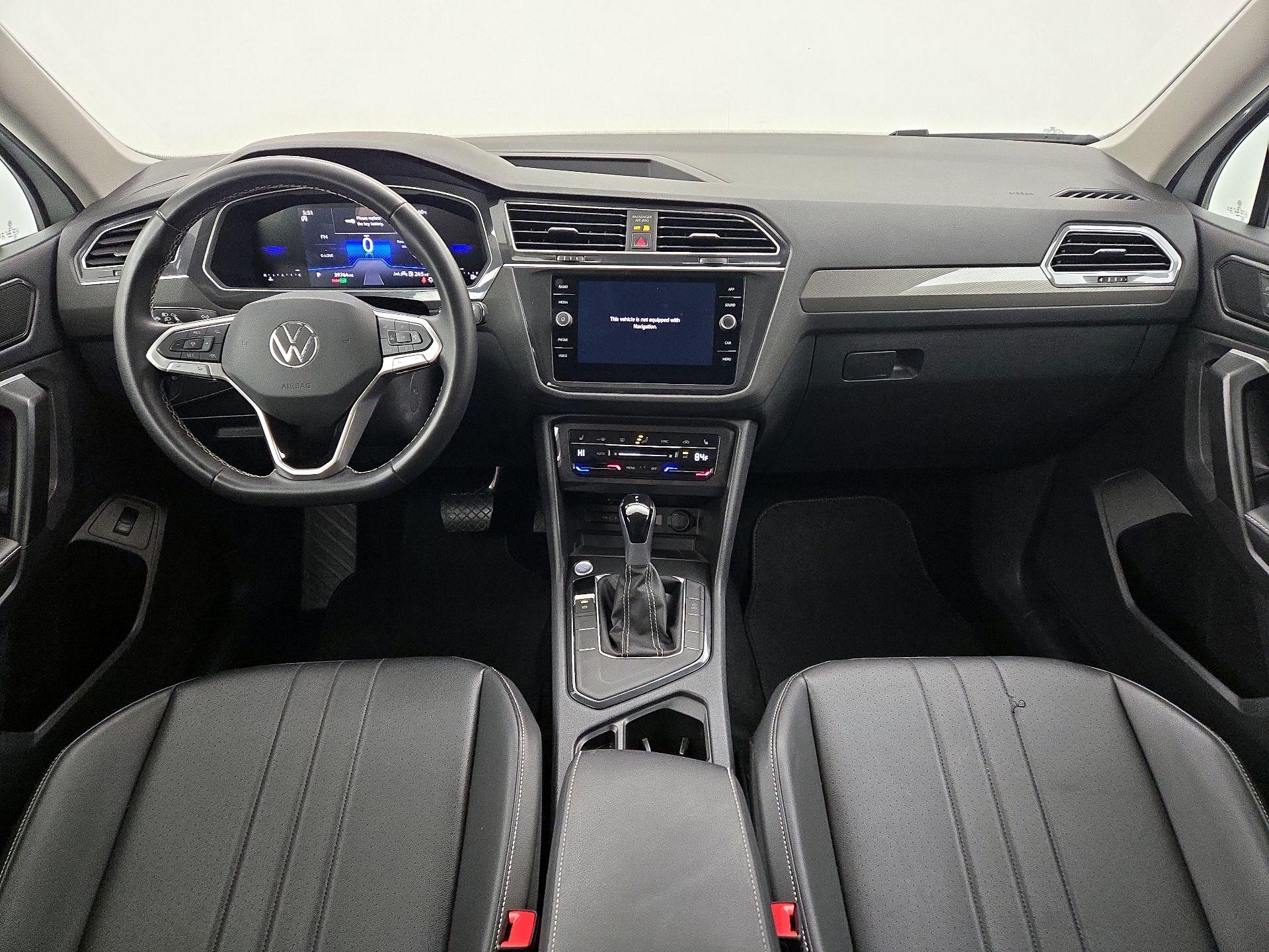 Thumbnail: 2024 Volkswagen Tiguan - 9