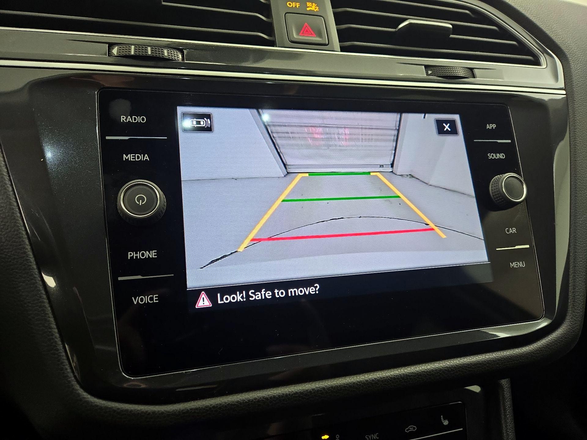 Thumbnail: 2024 Volkswagen Tiguan - 14