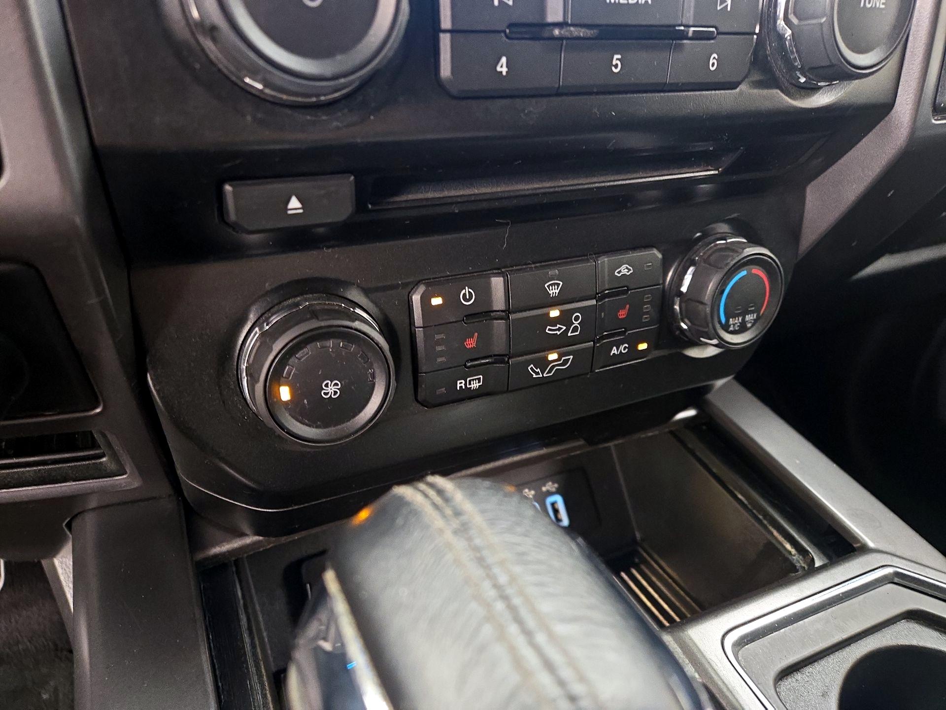 Thumbnail: 2016 Ford F-150 - 16