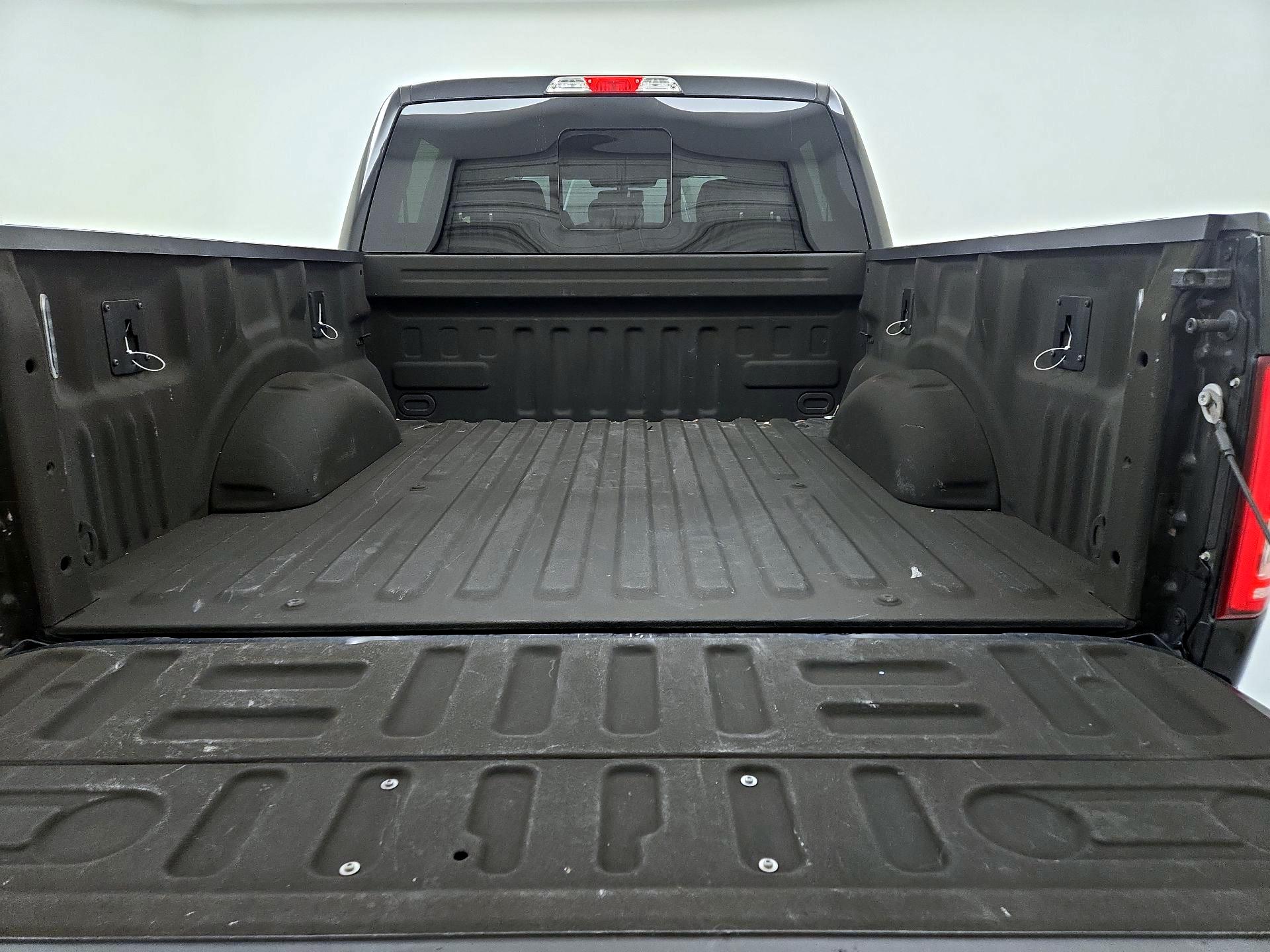 Thumbnail: 2016 Ford F-150 - 20