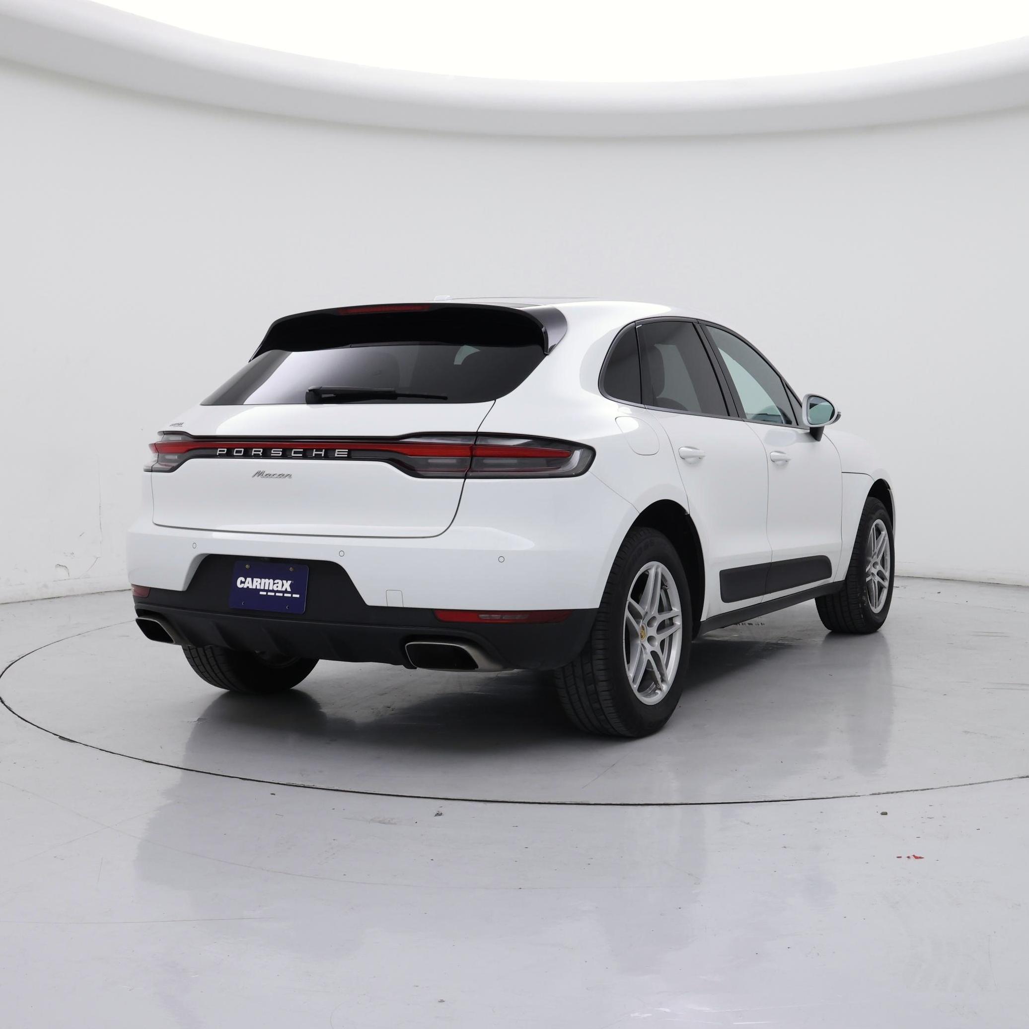 Thumbnail: 2021 Porsche Macan - 8