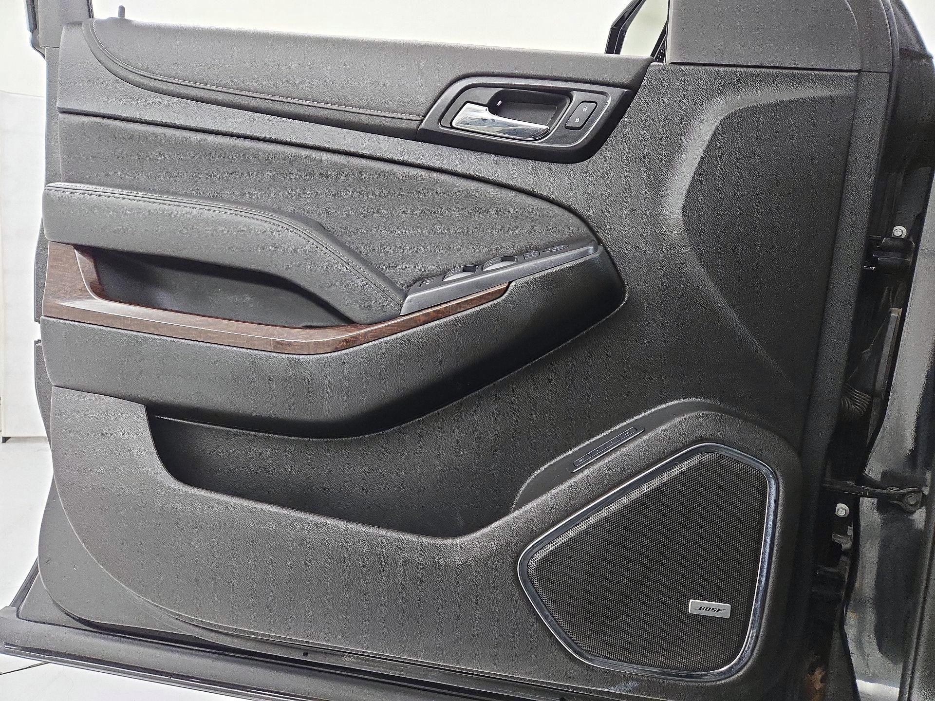 Thumbnail: 2019 GMC Yukon - 12