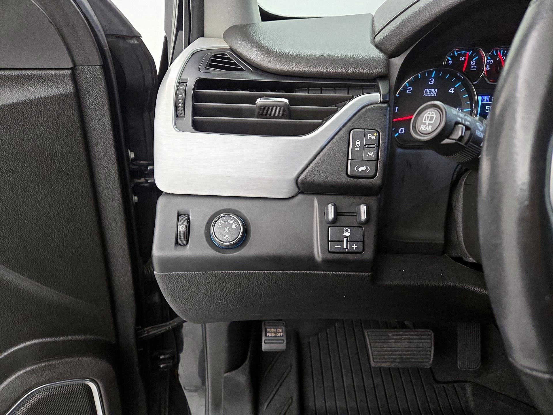 Thumbnail: 2019 GMC Yukon - 13