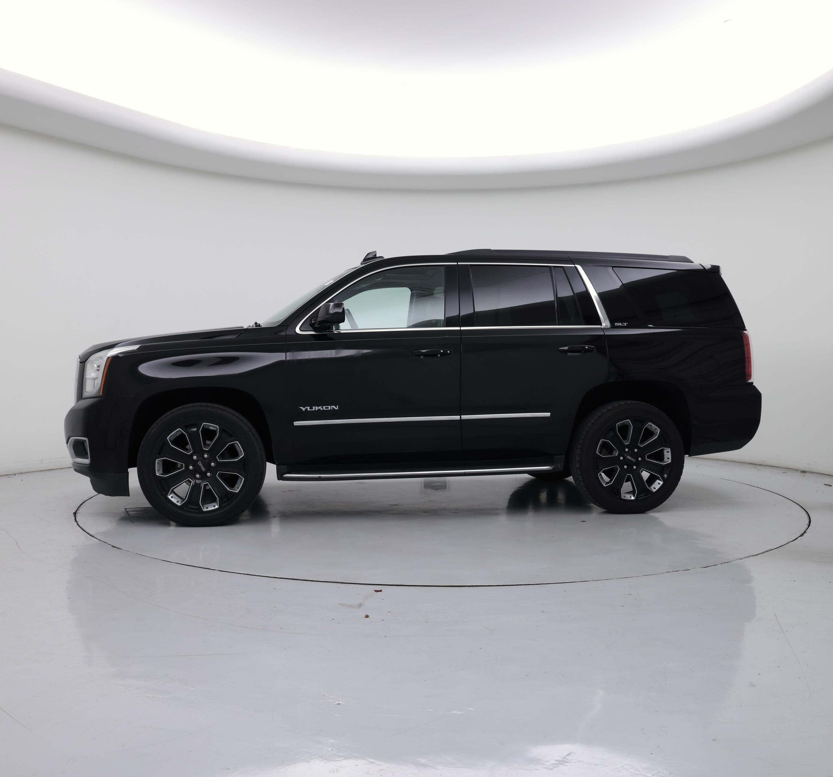Thumbnail: 2019 GMC Yukon - 3