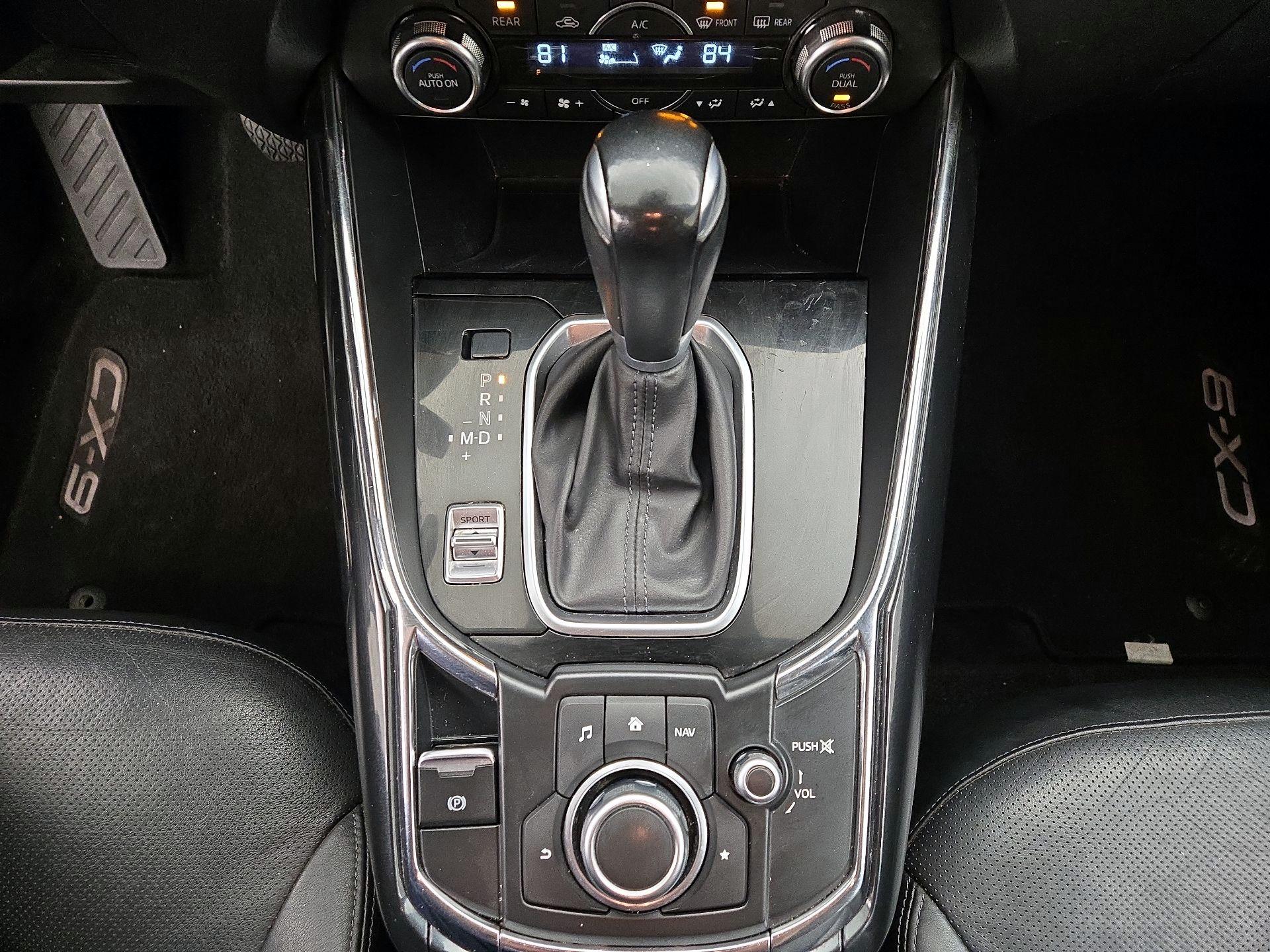 Thumbnail: 2018 Mazda CX-9 - 17